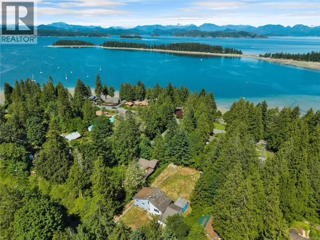 1376 HOOLEY ROAD, Quadra Island 2
