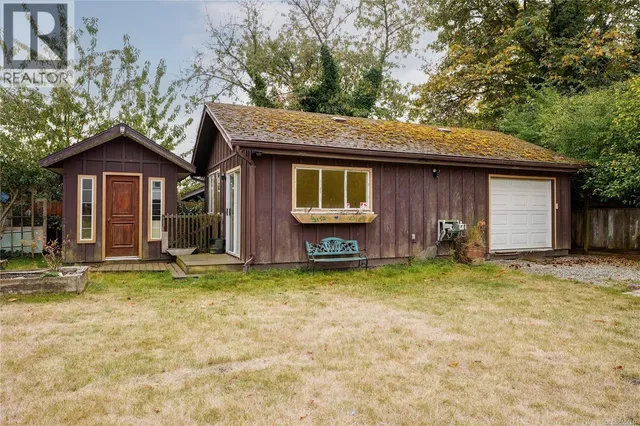 6729 GRANT ROAD WEST, Sooke 2