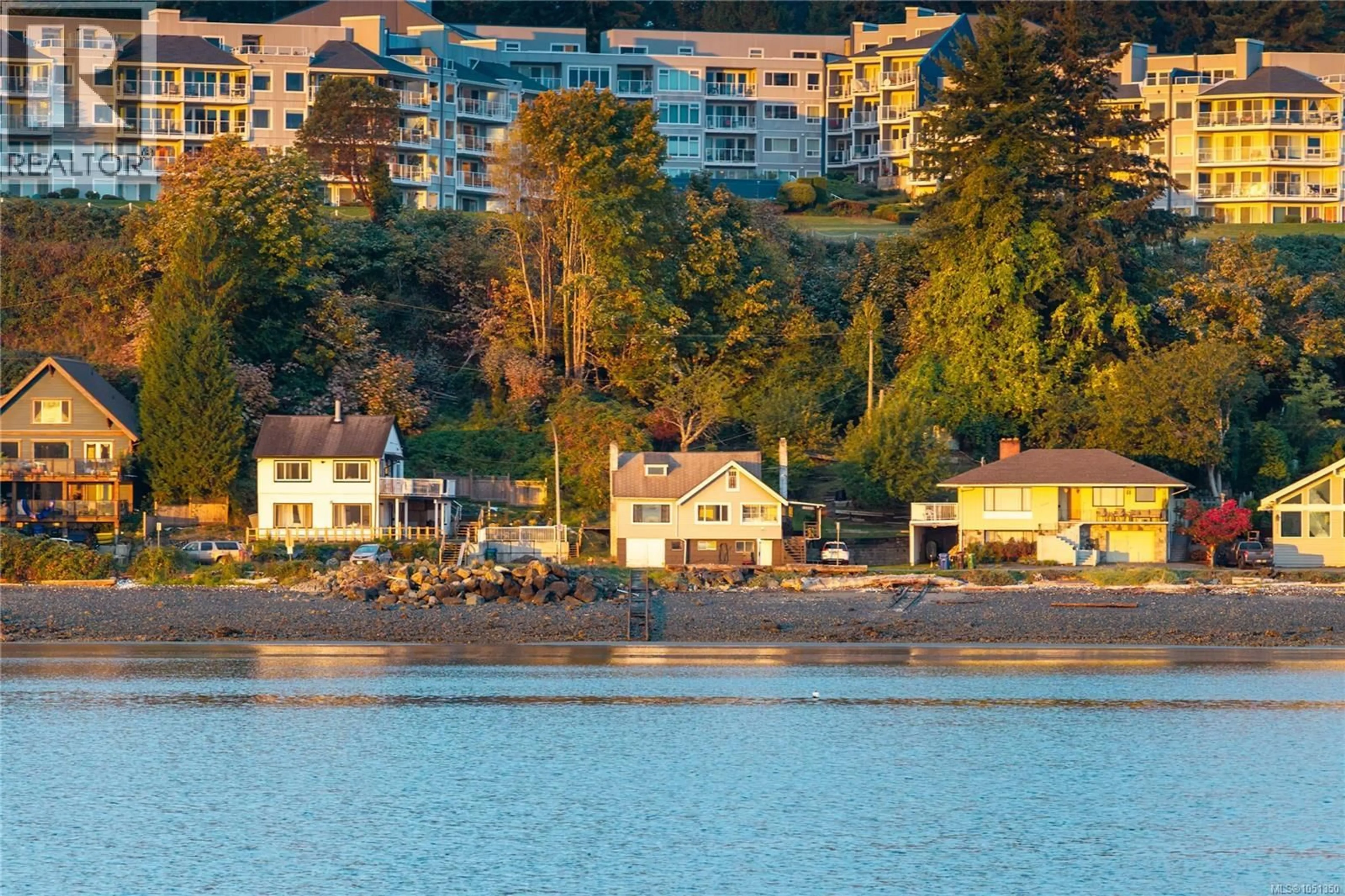 Blurry image for 2535 BATTERSEA ROAD, Nanaimo British Columbia V9S3X6