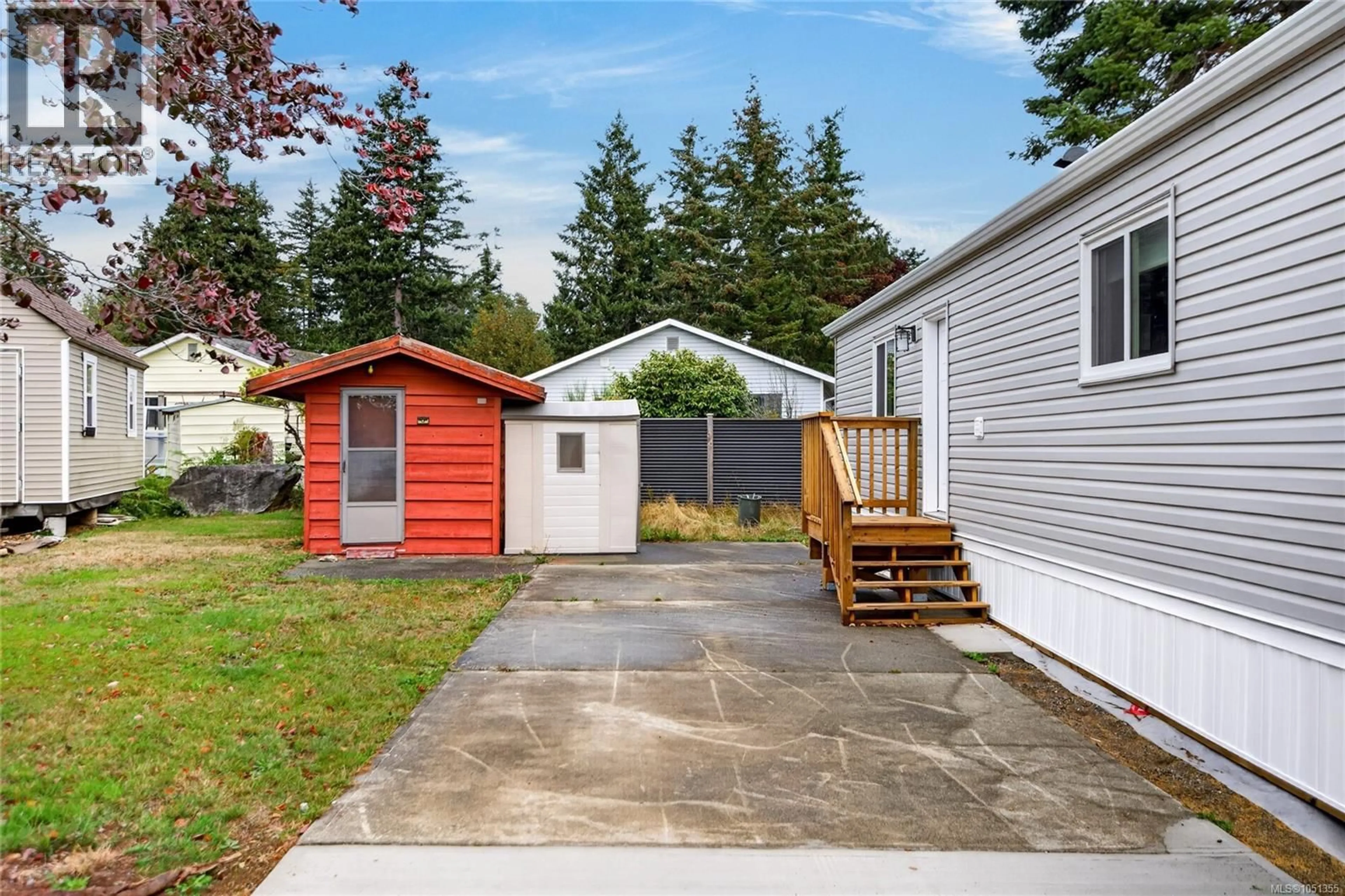 Unknown for 2104 PEMBERTON PLACE, Comox British Columbia V9M3P8
