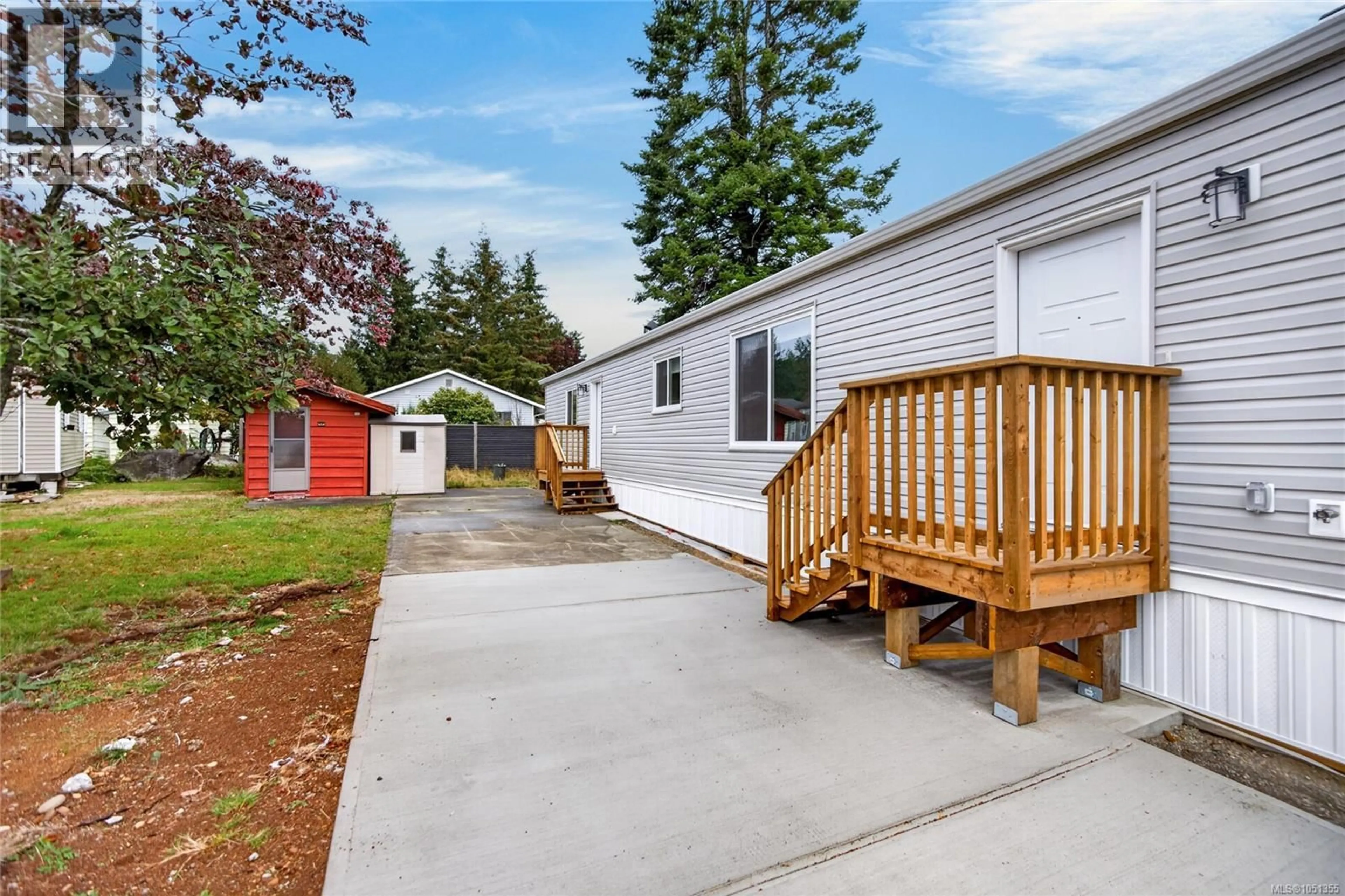 Patio, street for 2104 PEMBERTON PLACE, Comox British Columbia V9M3P8