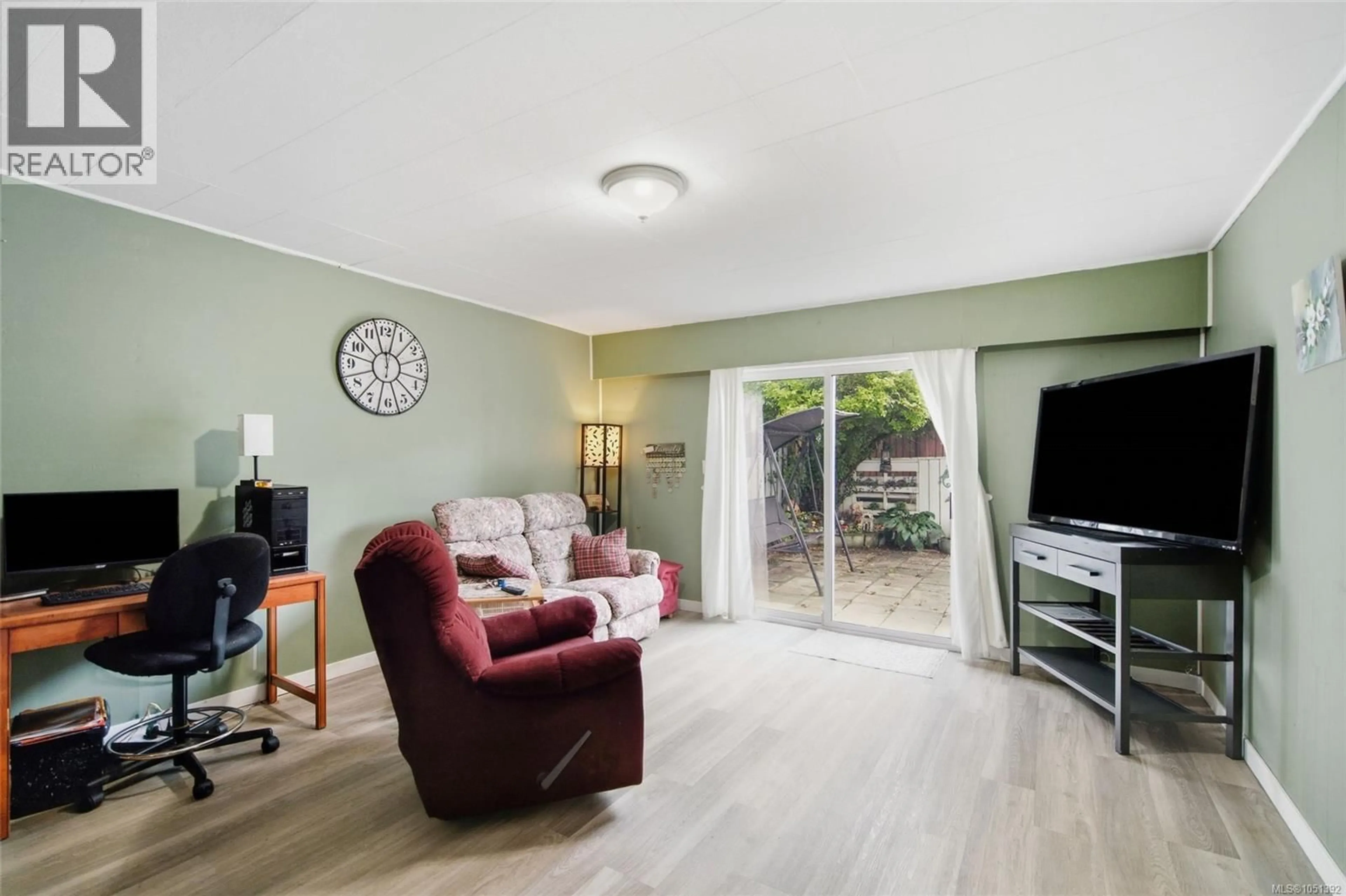 Living room with furniture, unknown for 7 - 961 TRUNK ROAD, Duncan British Columbia V9L2R9