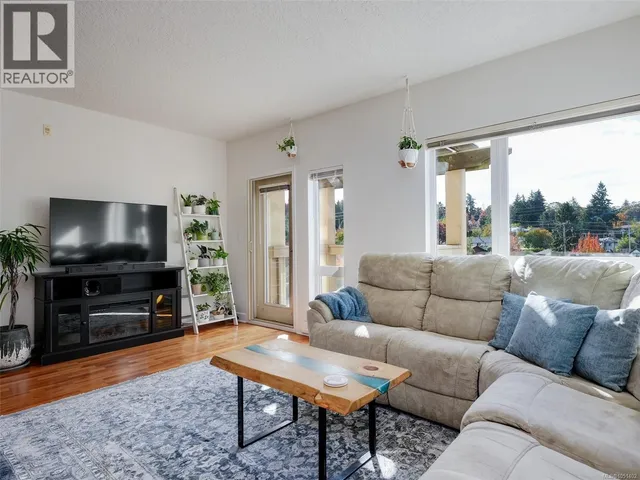 407 - 1156 COLVILLE ROAD, Esquimalt 3