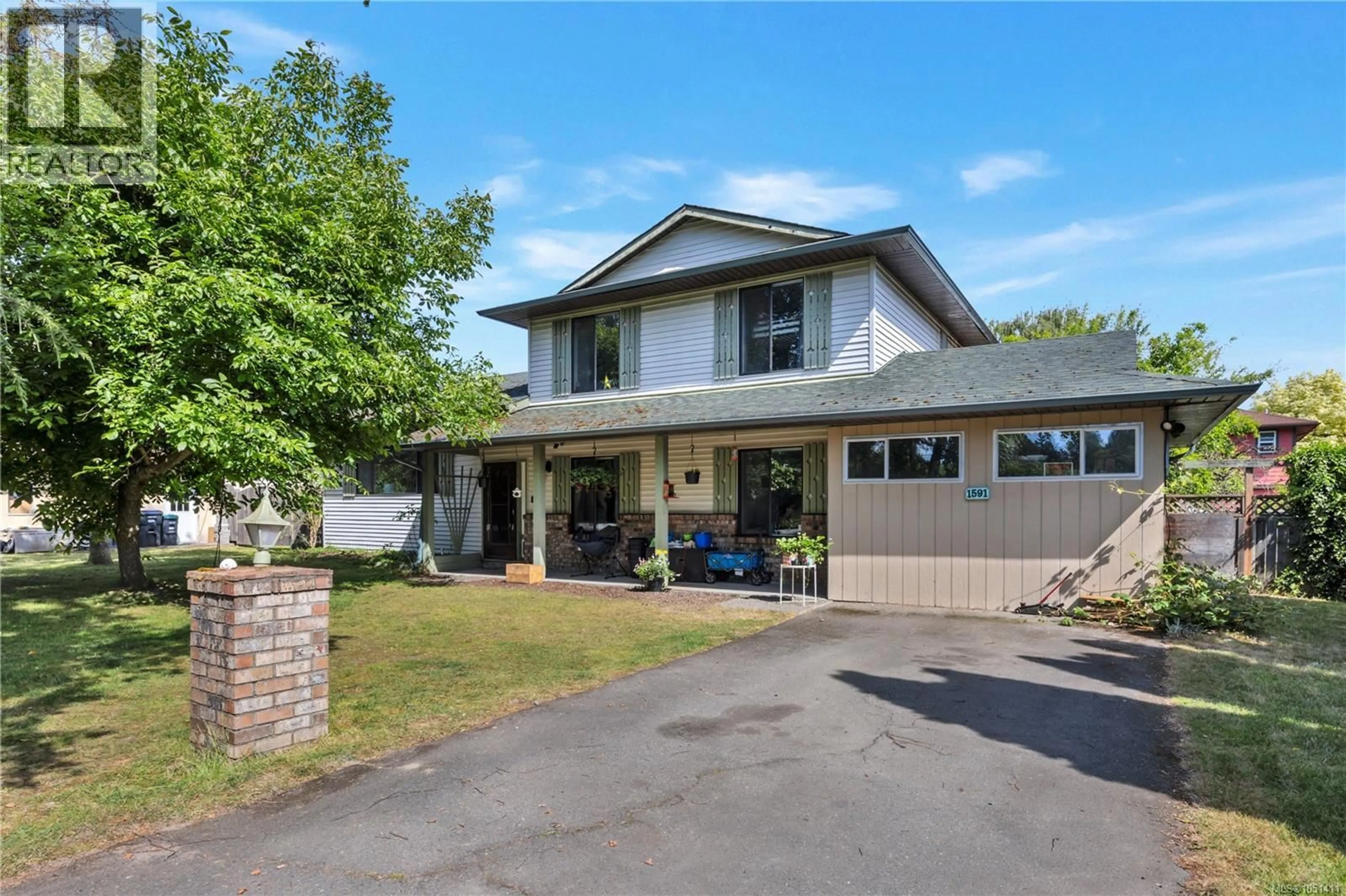 Unknown for 1591 SHARON PLACE, French Creek British Columbia V9P8G5