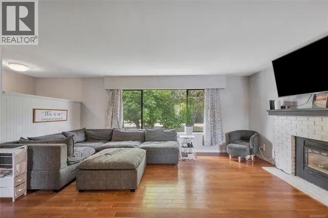 1591 SHARON PLACE, French Creek 4