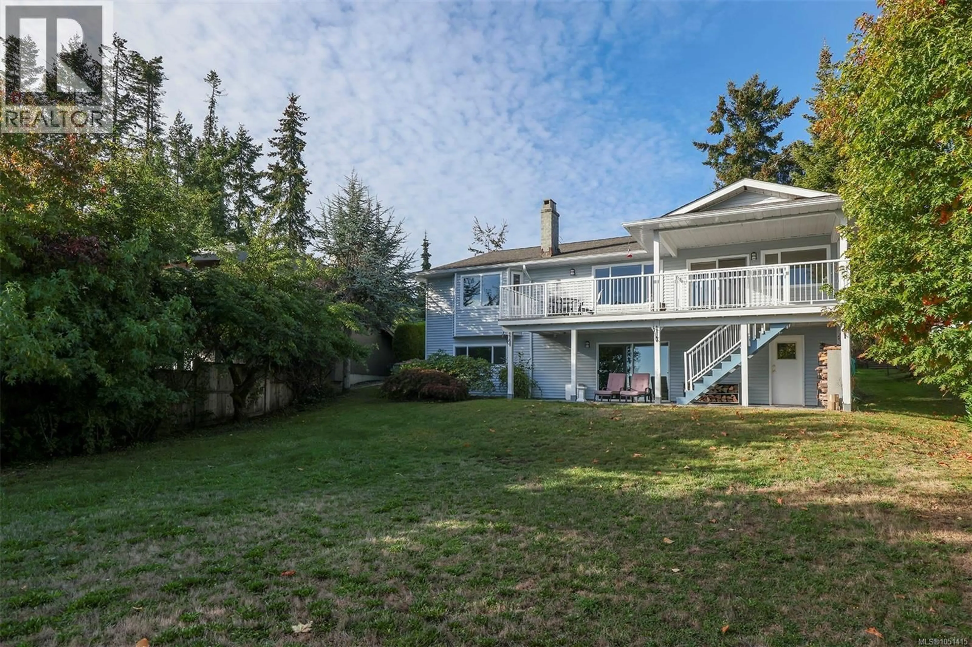 A pic from outside/outdoor area/front of a property/back of a property/a pic from drone, unknown for 5018 SPENCE ROAD, Courtenay British Columbia V9N9S1