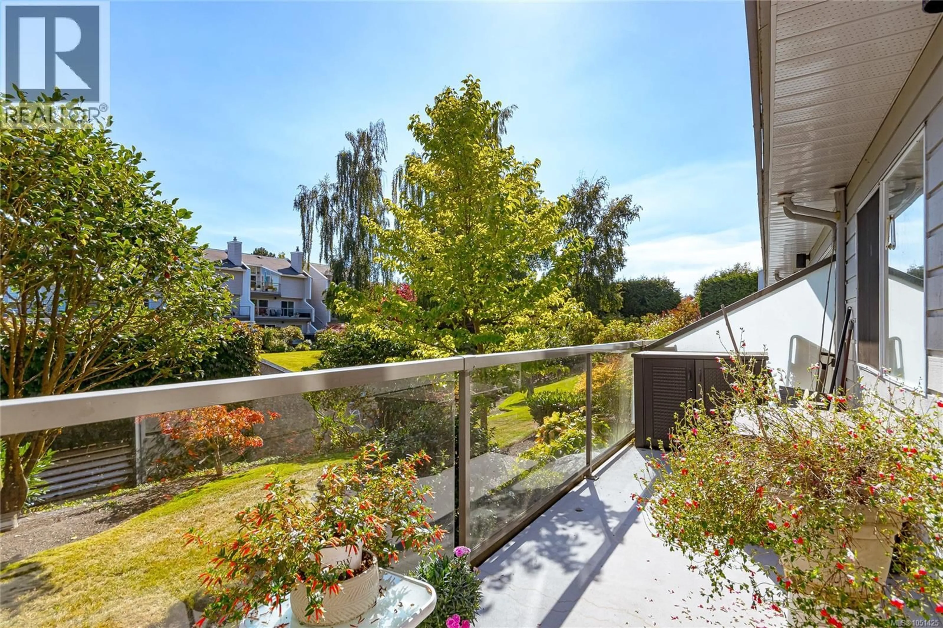 Patio, unknown for 105 - 10461 RESTHAVEN DRIVE, Sidney British Columbia V8L3H6