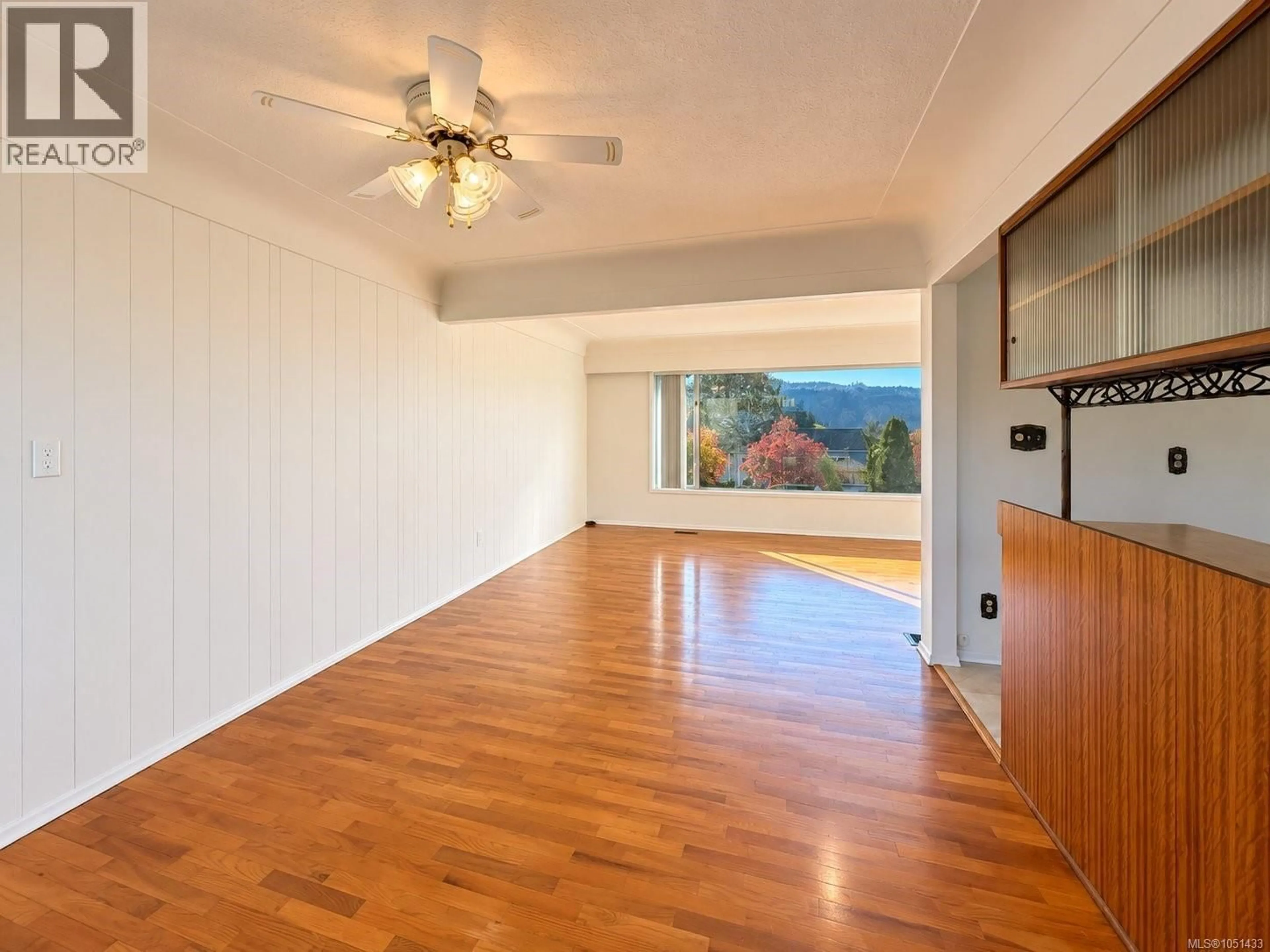 A pic of a room for 2433 5TH AVENUE, Port Alberni British Columbia V9Y2G6