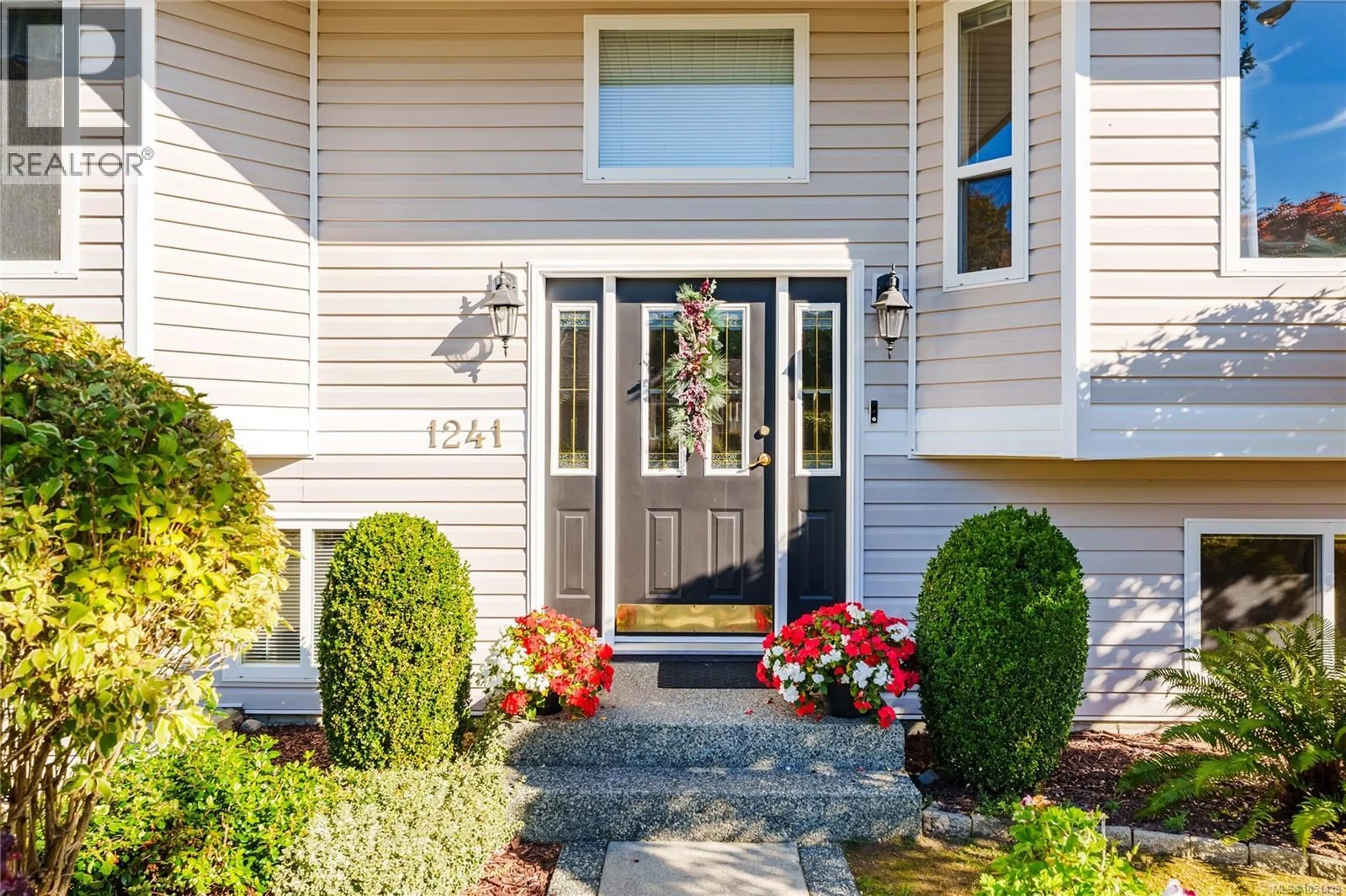 Unknown for 1241 MCKINLEY ROAD, Ladysmith British Columbia V9G1R2