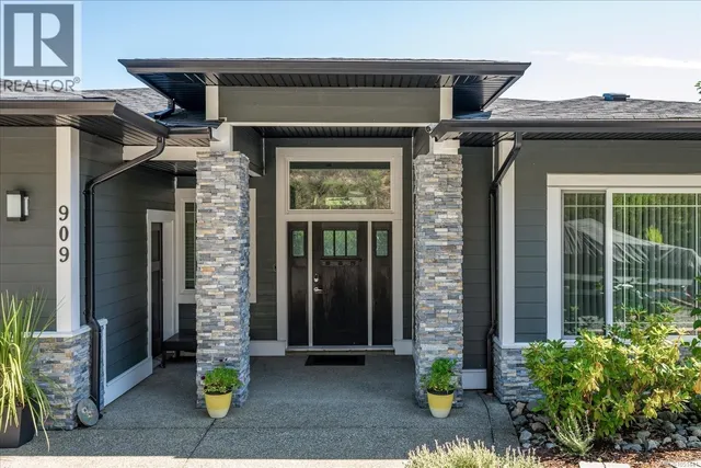 909 HANINGTON ROAD, Ladysmith 3