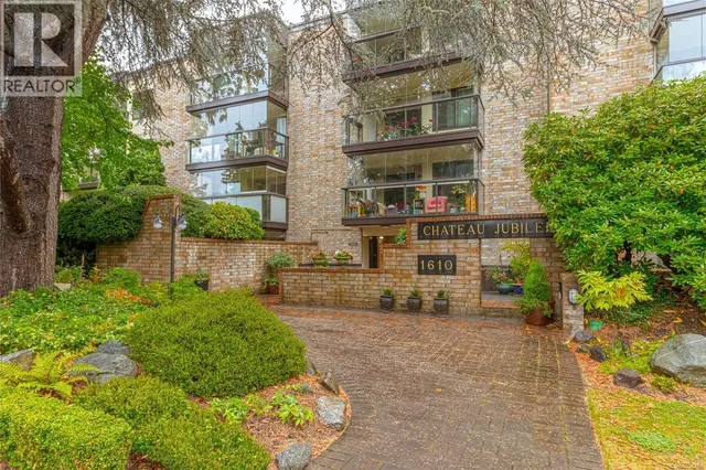 205 - 1610 JUBILEE AVENUE, Victoria 2