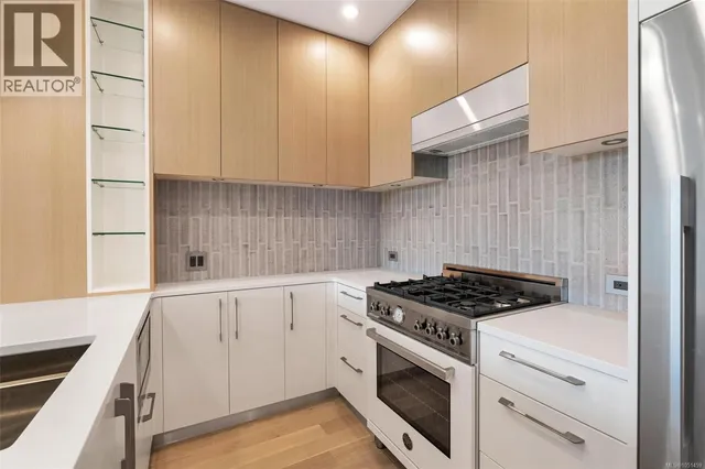409 - 2285 BOWKER AVENUE, Oak Bay 5