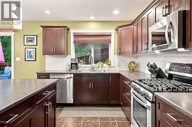 5161 OWLSTONE PLACE, Nanaimo 5