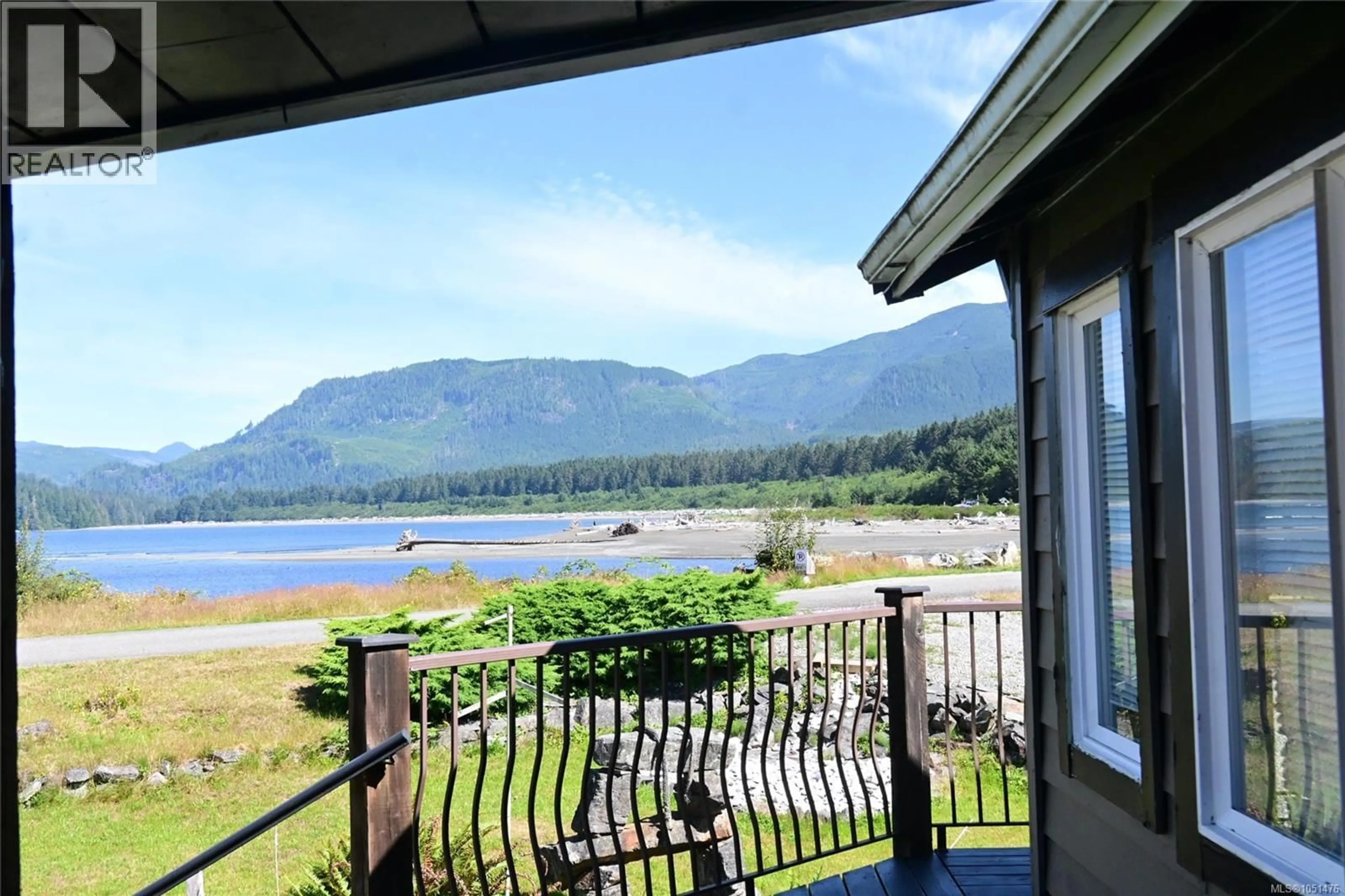 Patio, water/lake/river/ocean view for 16985 CLO-OOSE PLACE, Port Renfrew British Columbia V0S1K0