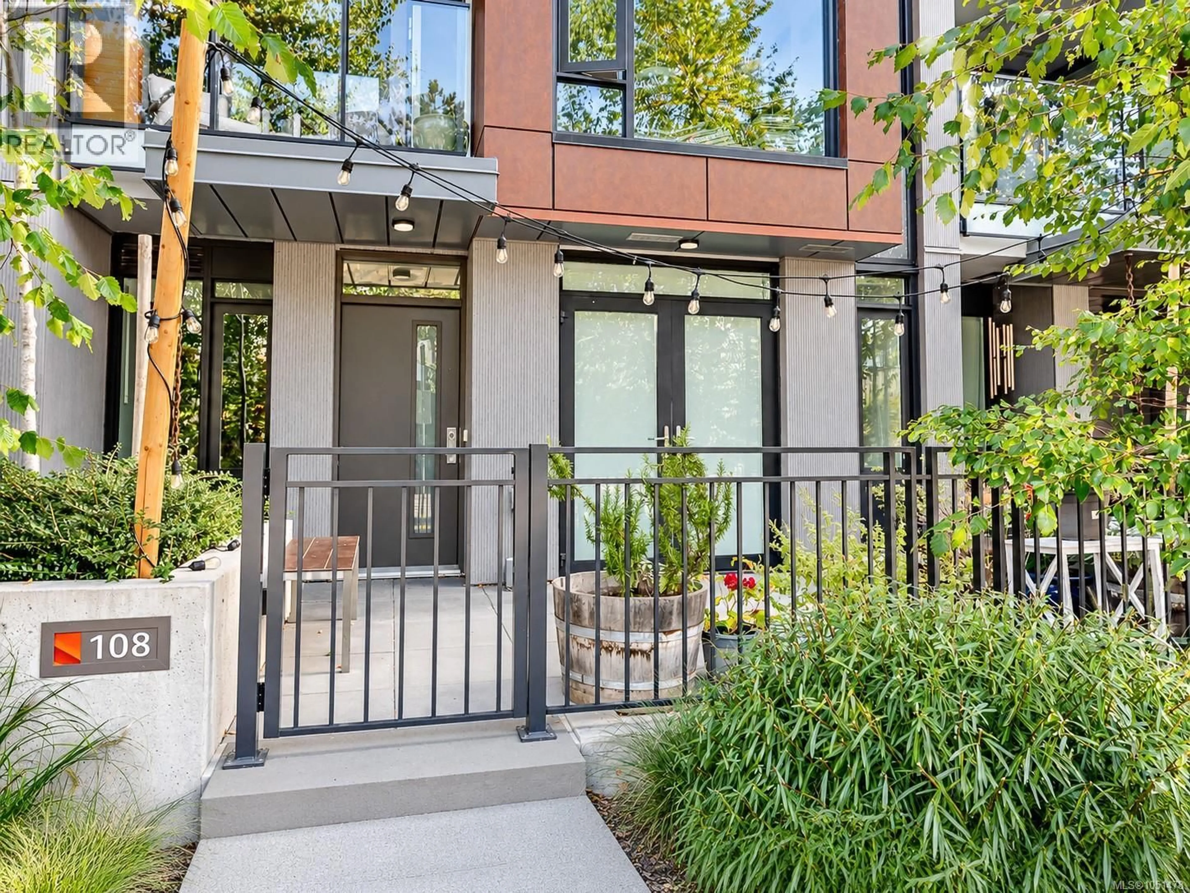 Unknown for 108 - 369 TYEE ROAD, Victoria British Columbia V9A0B6