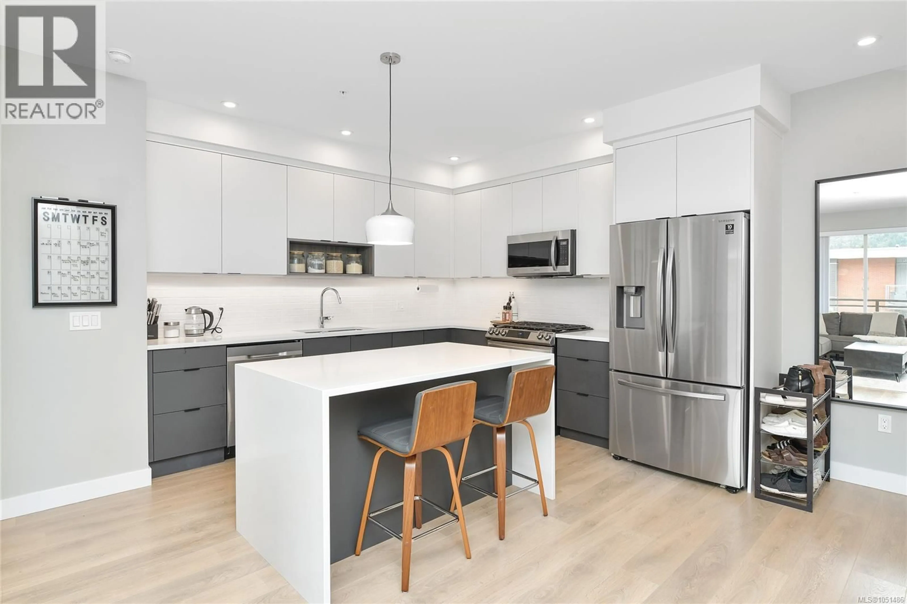 Open concept kitchen, unknown for 404 - 967 WHIRLAWAY CRESCENT, Langford British Columbia V9B6W6