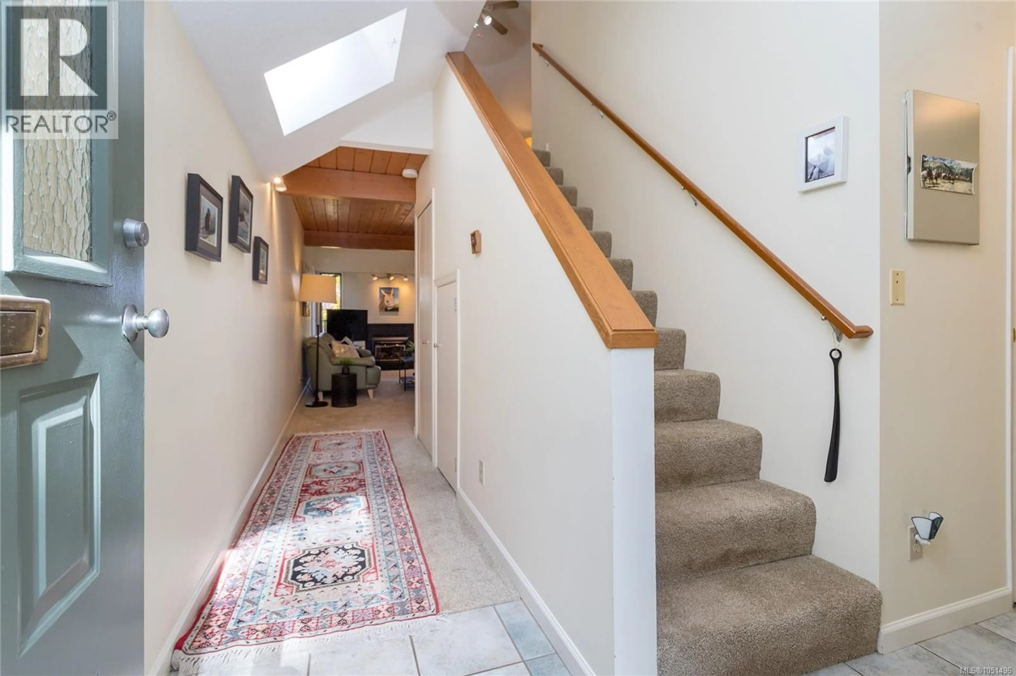 Unknown for 401 - 2341 HARBOUR ROAD, Sidney British Columbia V8L3X8