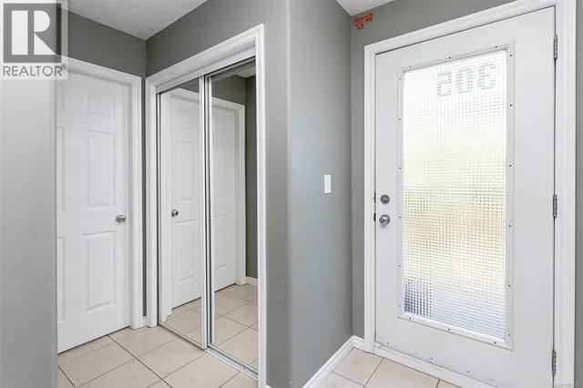 305 - 908 BROCK AVENUE, Langford 5