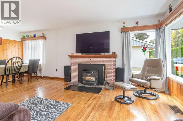 80 NORTH SHORE ROAD WEST, Lake Cowichan 4