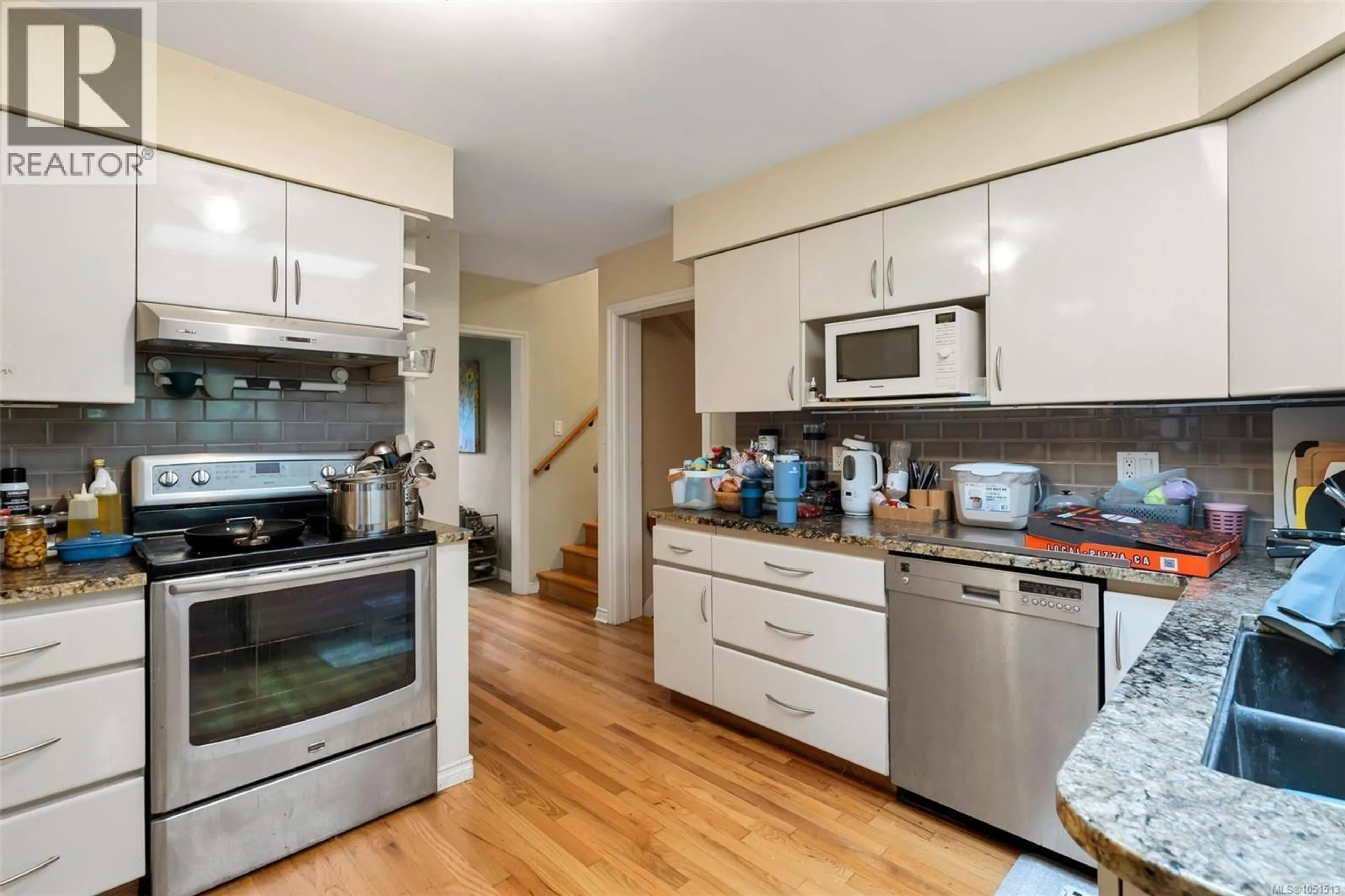 Unknown for 3410 BROWNING STREET, Saanich British Columbia V8P4E1