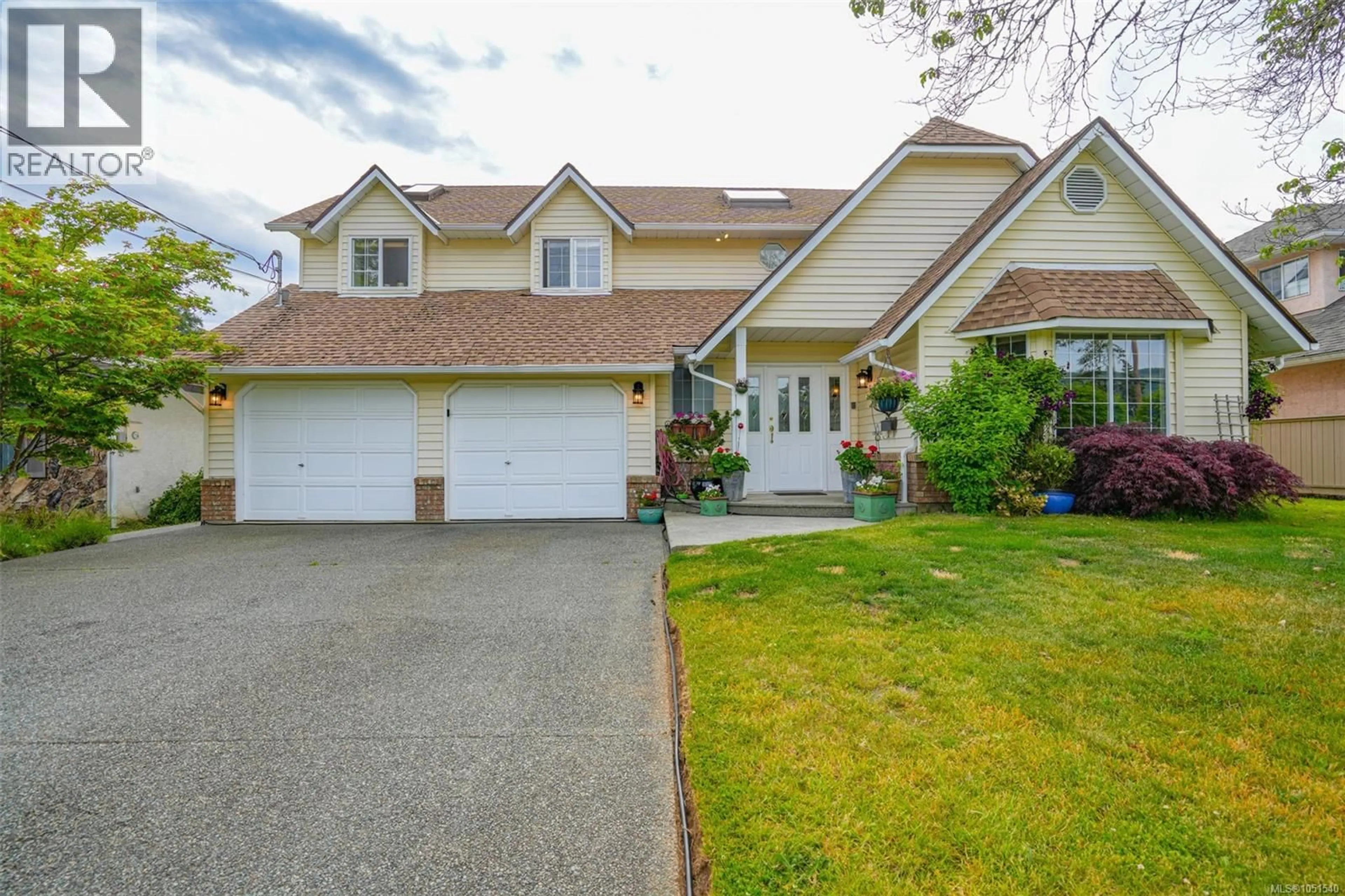 Home with vinyl exterior material, street for 5550 CHERRY CREEK ROAD, Port Alberni British Columbia V9Y7Z2