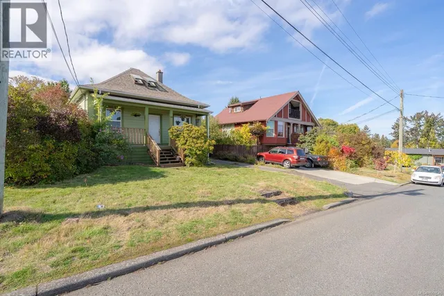 121 HARVEY STREET, Nanaimo 2