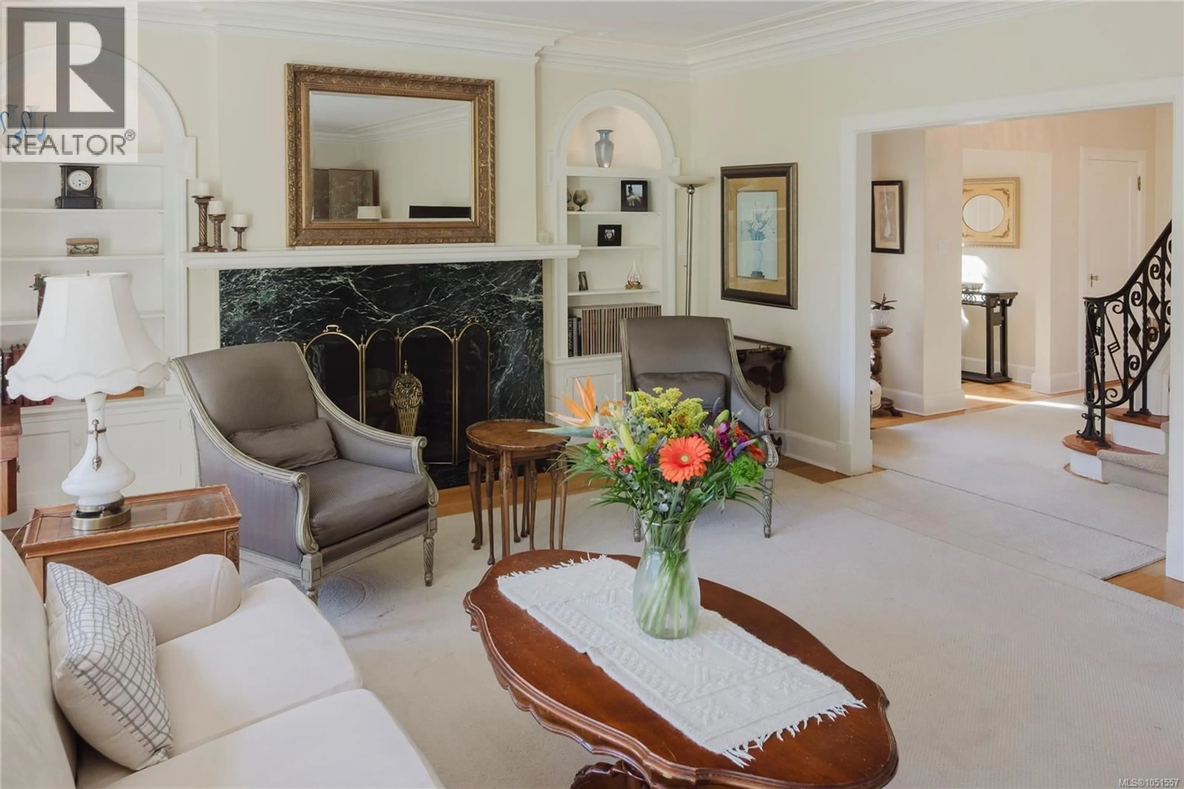 Living room with furniture, unknown for 1618 ROCKLAND AVENUE, Victoria British Columbia V8S1W7
