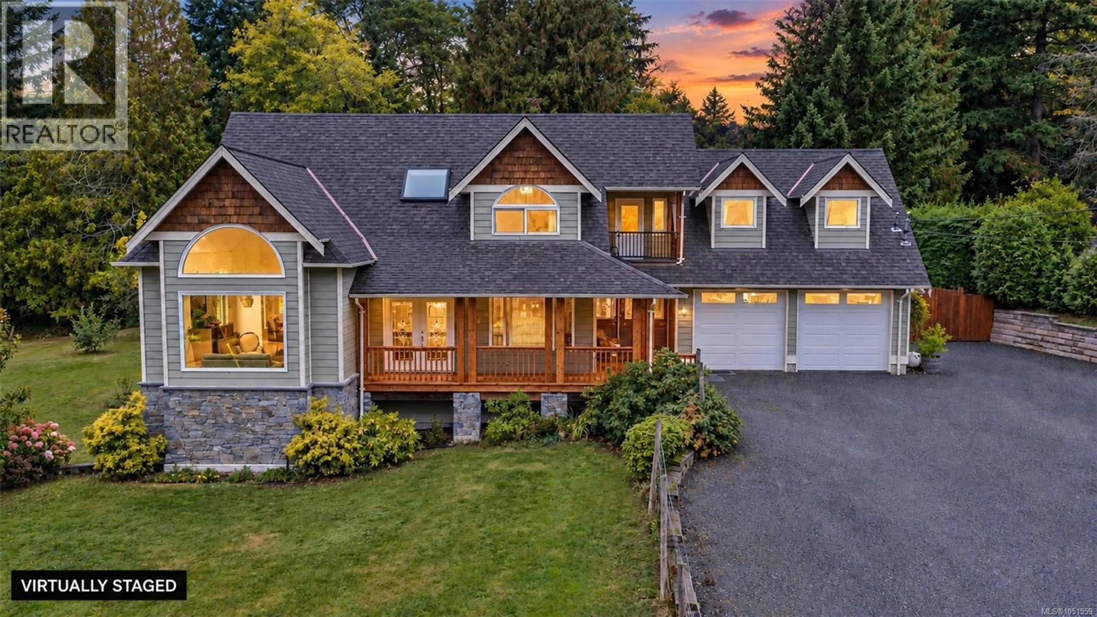 Home with vinyl exterior material, unknown for 2839 WEDGEWOOD DRIVE, Duncan British Columbia V9L6B1