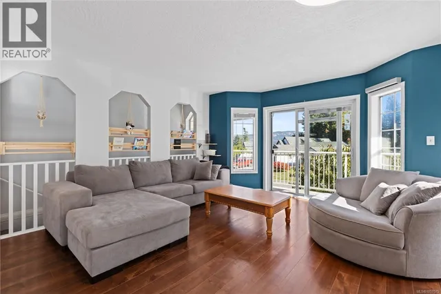 3104 LAUREL GROVE, Duncan 5