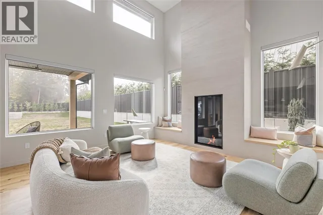 7393 SUNBURY ROAD, Lantzville 2