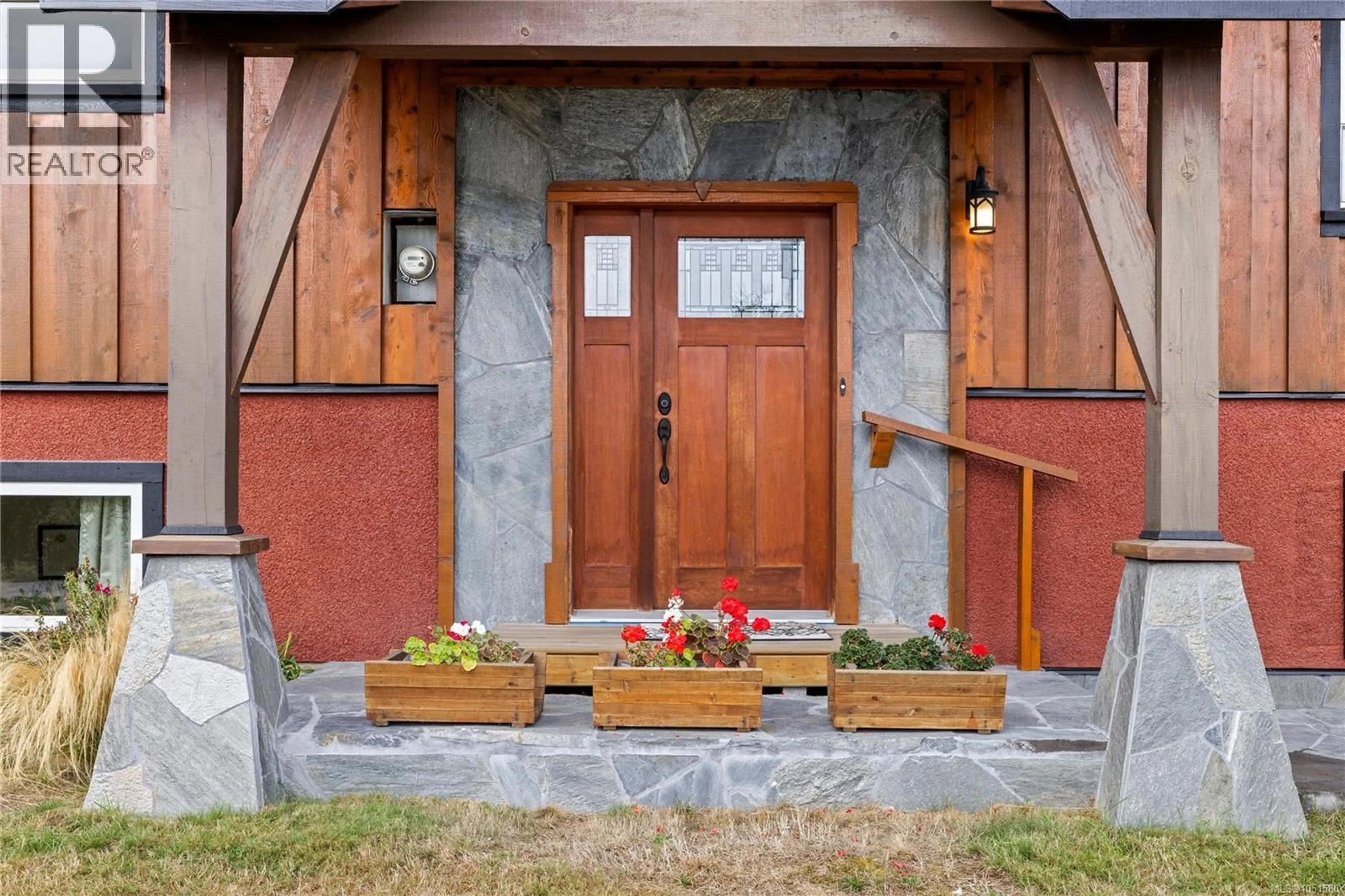 Indoor entryway for 10842 GRANDVIEW ROAD, Saltair British Columbia V0R1E0