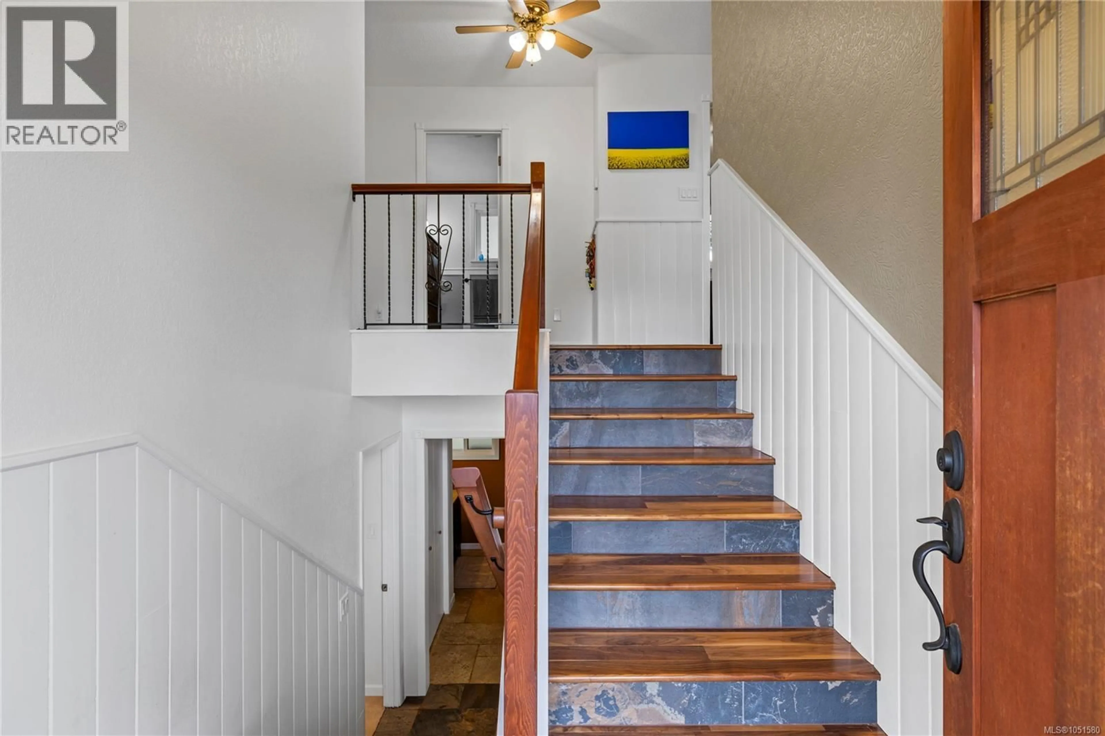 Stairs for 10842 GRANDVIEW ROAD, Saltair British Columbia V0R1E0