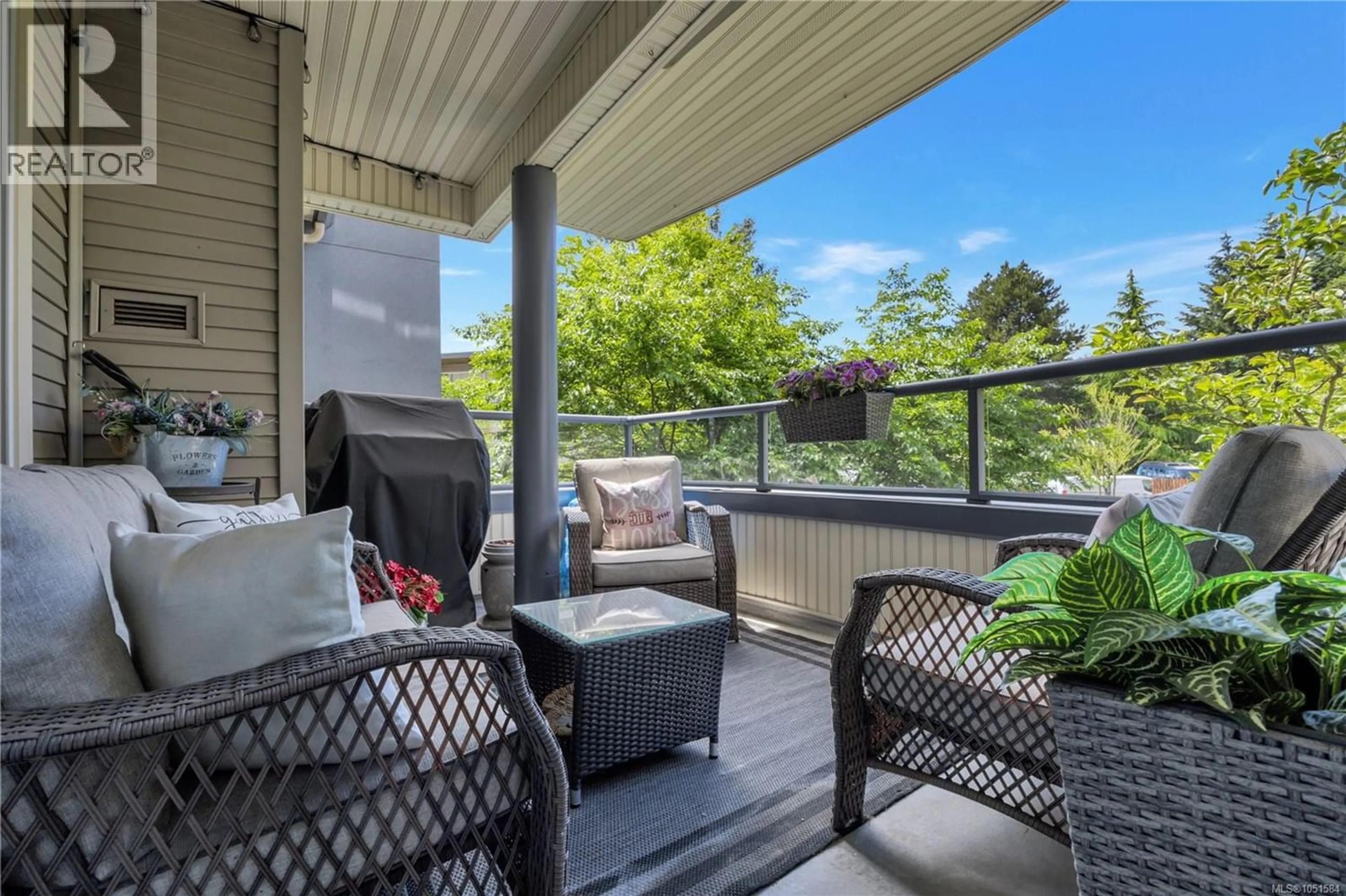 Unknown for 204 - 770 POPLAR STREET, Nanaimo British Columbia V9S2H6
