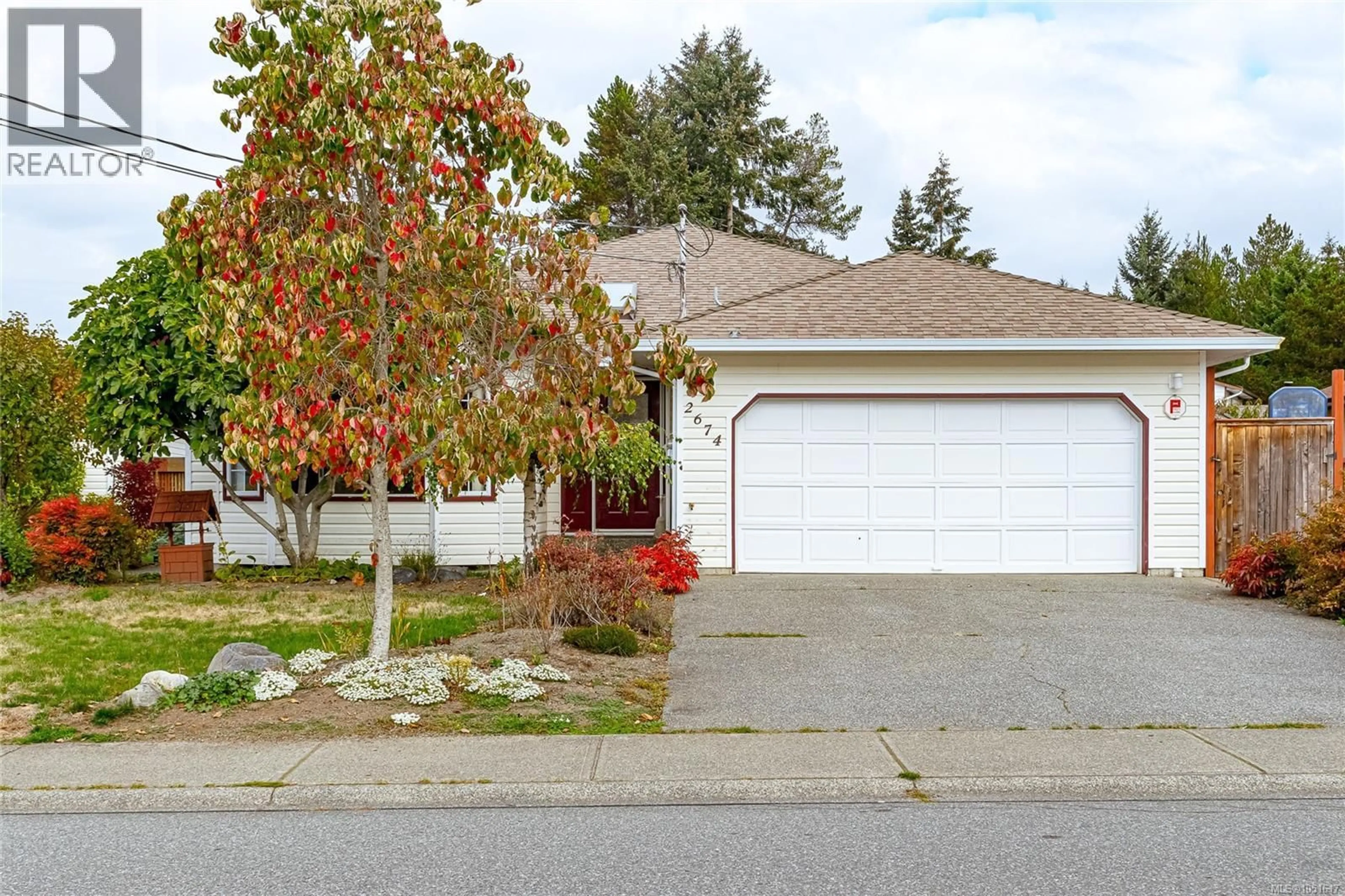 Home with vinyl exterior material, street for 2674 TAMARA DRIVE, Nanaimo British Columbia V9T5W6