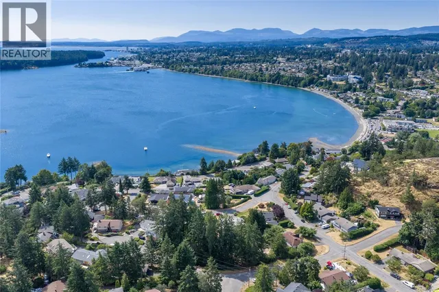 2999 KING RICHARD DRIVE, Nanaimo 5