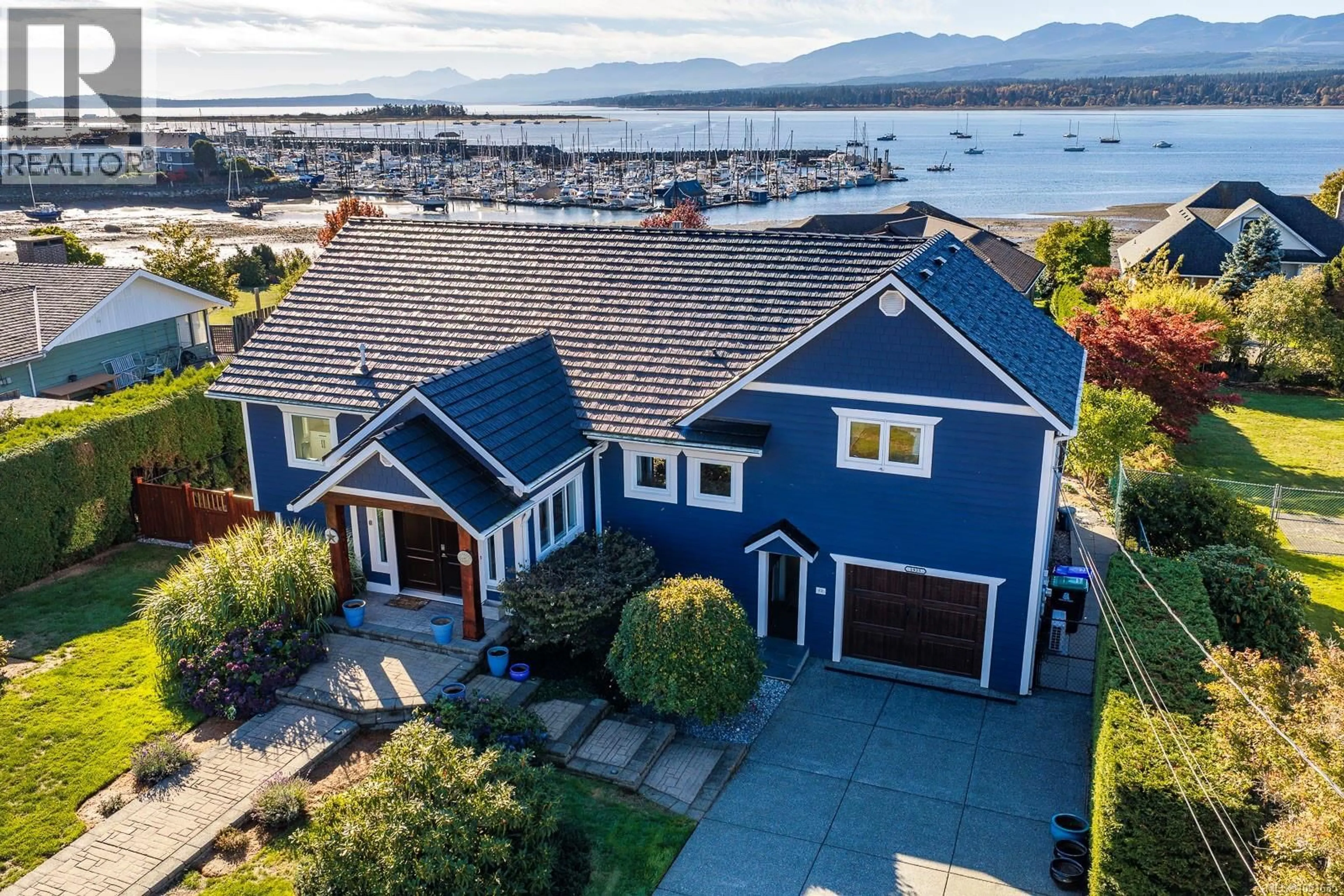 A pic from outside/outdoor area/front of a property/back of a property/a pic from drone, water/lake/river/ocean view for 1935 TAYLOR AVENUE, Comox British Columbia V9M1S8