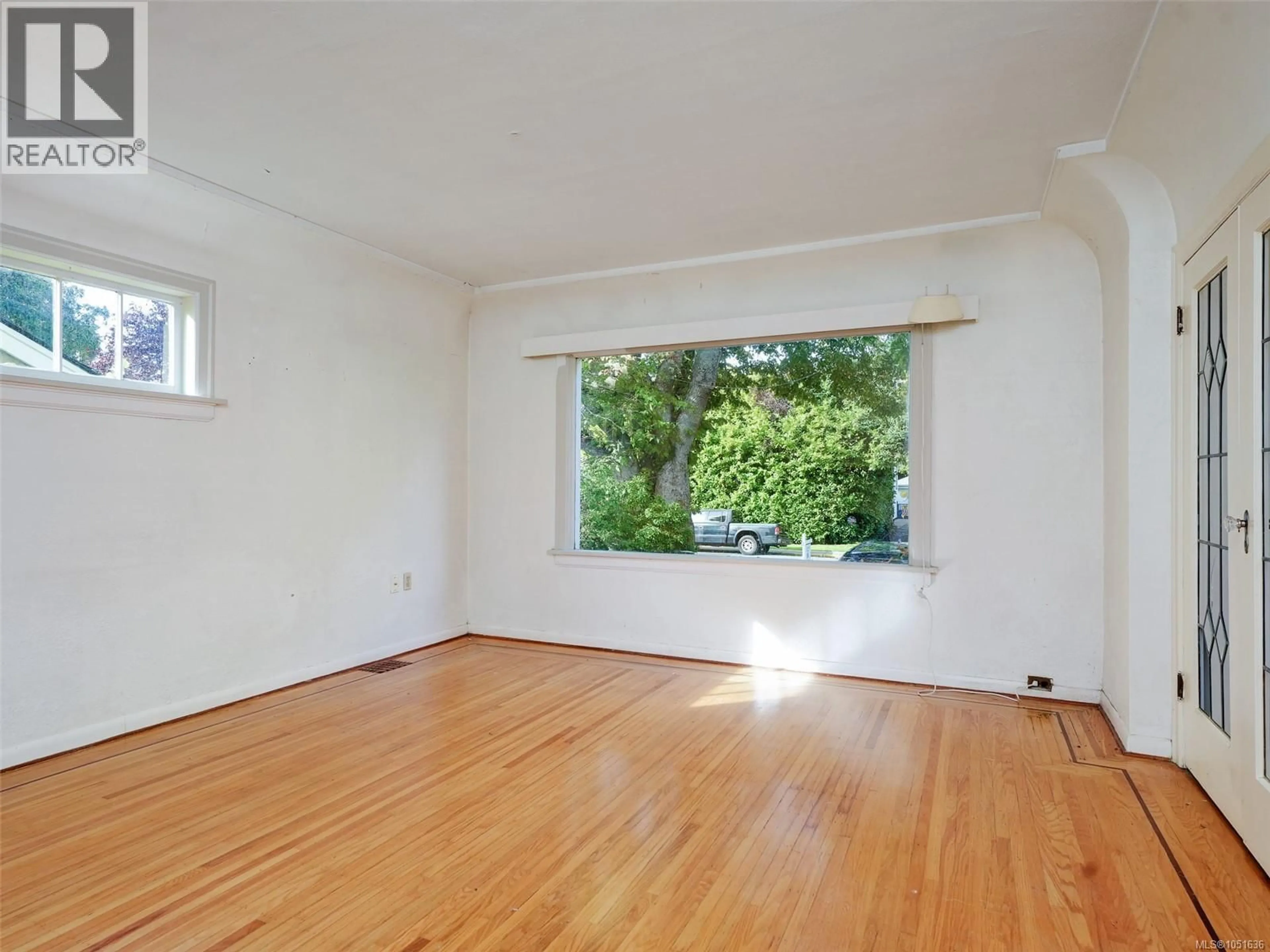 A pic of a room for 667 ST. PATRICK STREET, Oak Bay British Columbia V8S4X4