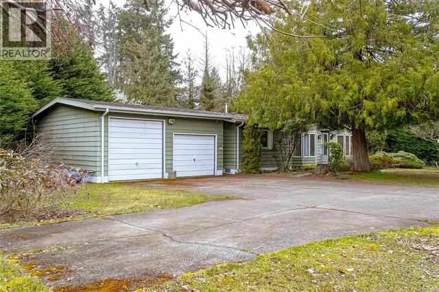 1459 SUNRISE DRIVE, Parksville