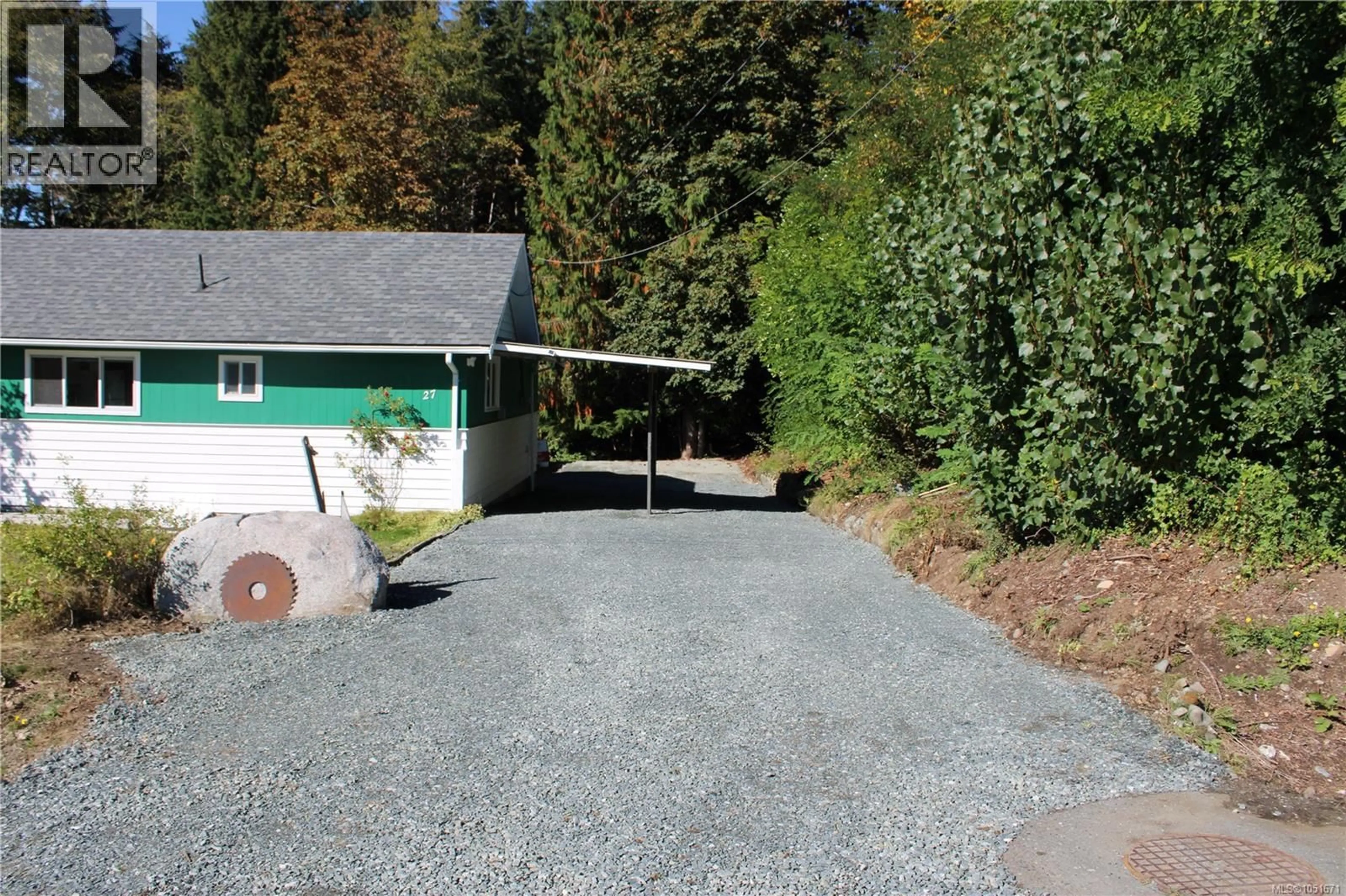 Patio, unknown for 27 CAIN DRIVE, Woss British Columbia V0N3P0