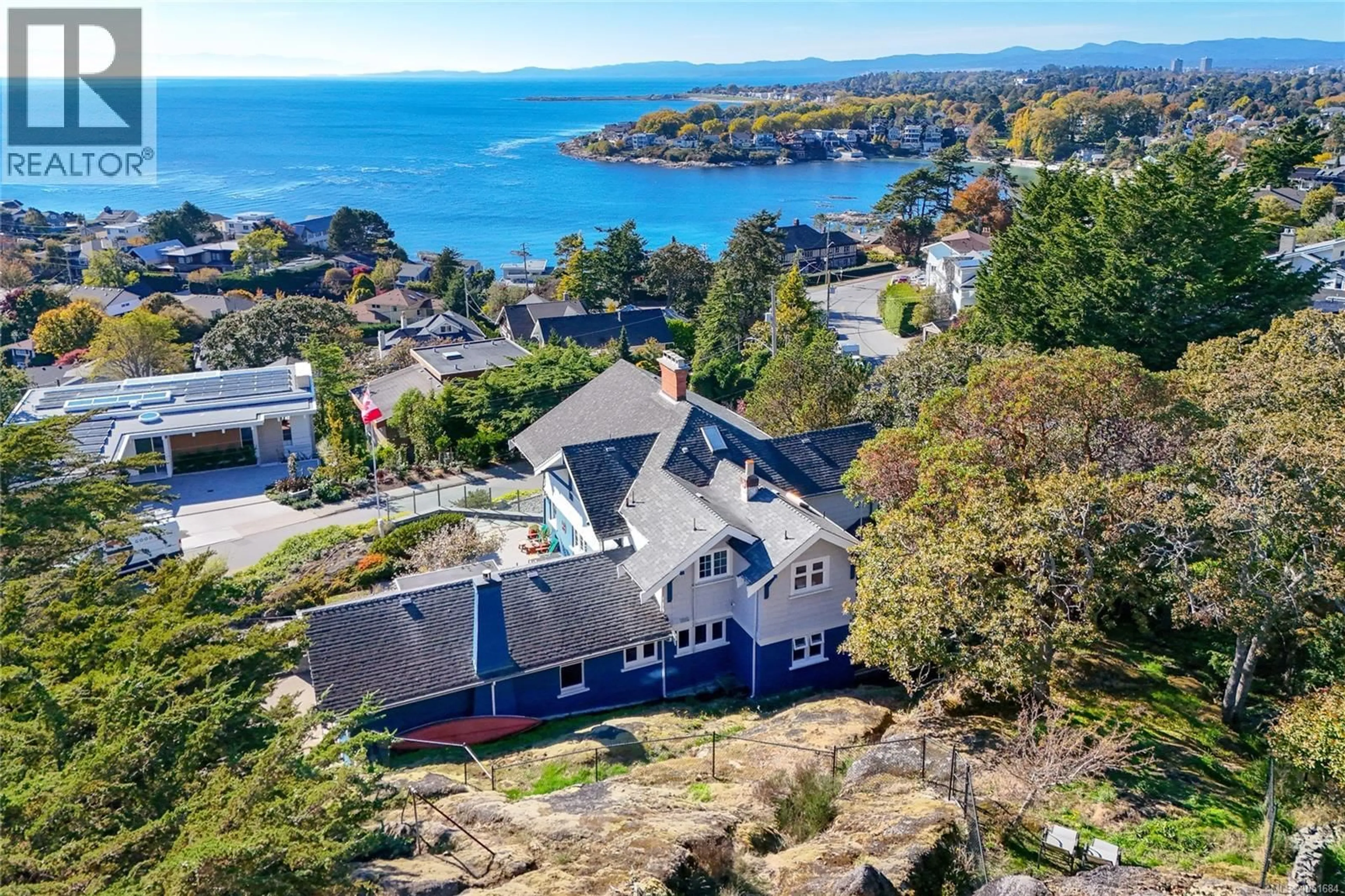 A pic from outside/outdoor area/front of a property/back of a property/a pic from drone, water/lake/river/ocean view for 50 KING GEORGE TERRACE, Oak Bay British Columbia V8S2J9