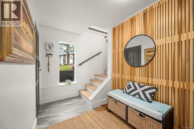 6044 ISLAND HIGHWAY NORTH, Courtenay 4