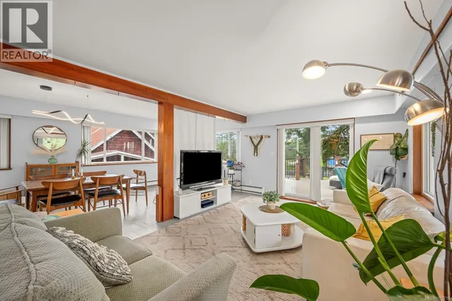 6044 ISLAND HIGHWAY NORTH, Courtenay 5