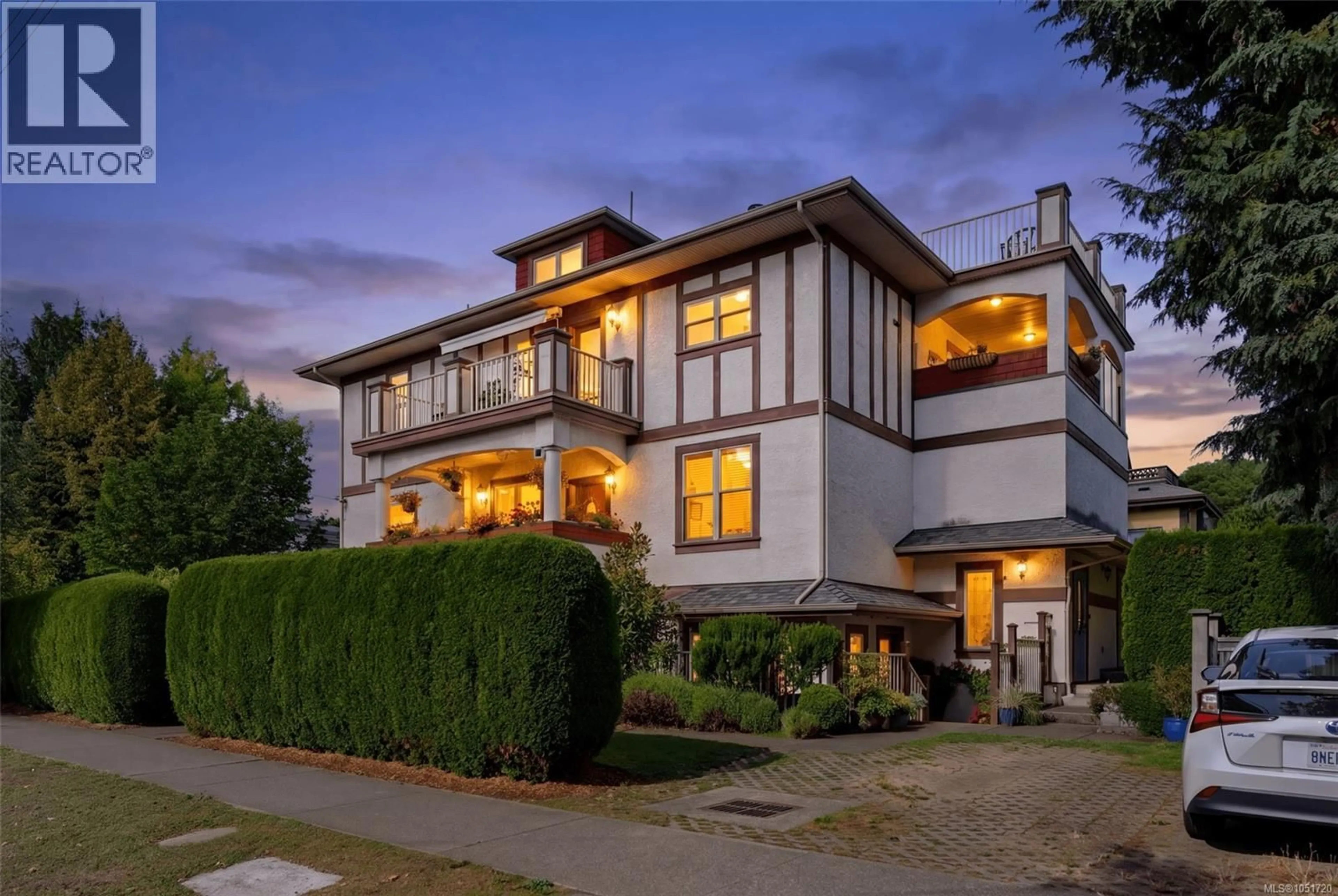 Home with brick exterior material, street for 1 - 1200 RICHARDSON STREET, Victoria British Columbia V8V2E1