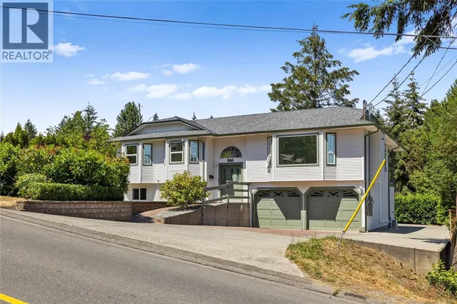 580 NINTH STREET, Nanaimo 3
