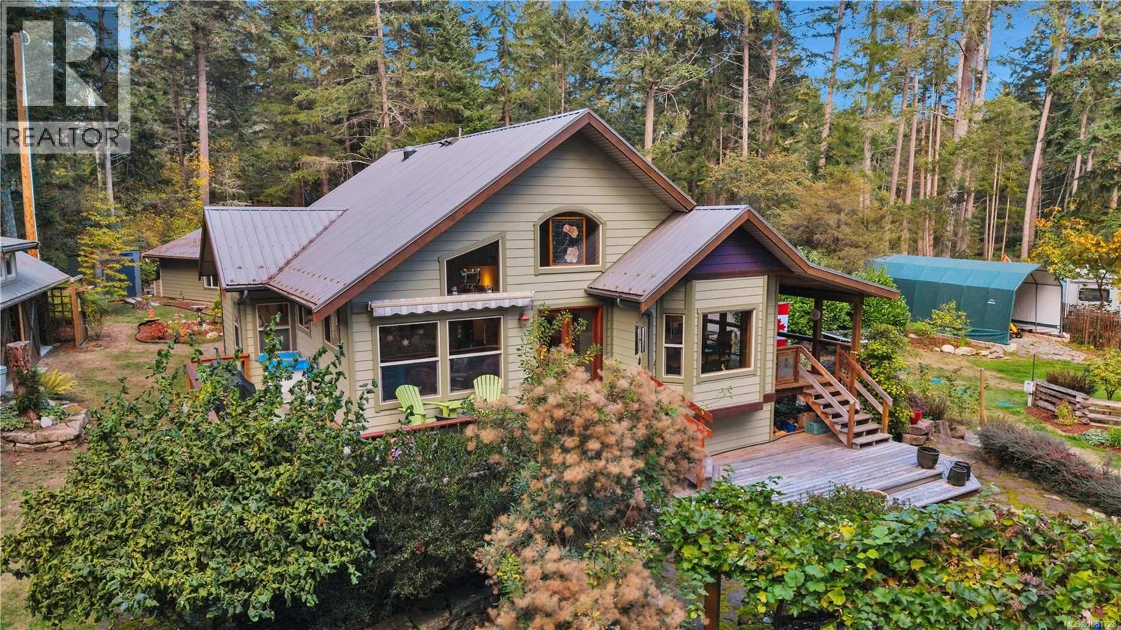 A pic from outside/outdoor area/front of a property/back of a property/a pic from drone, unknown for 2575 COHO DRIVE, Gabriola Island British Columbia V0R1X7