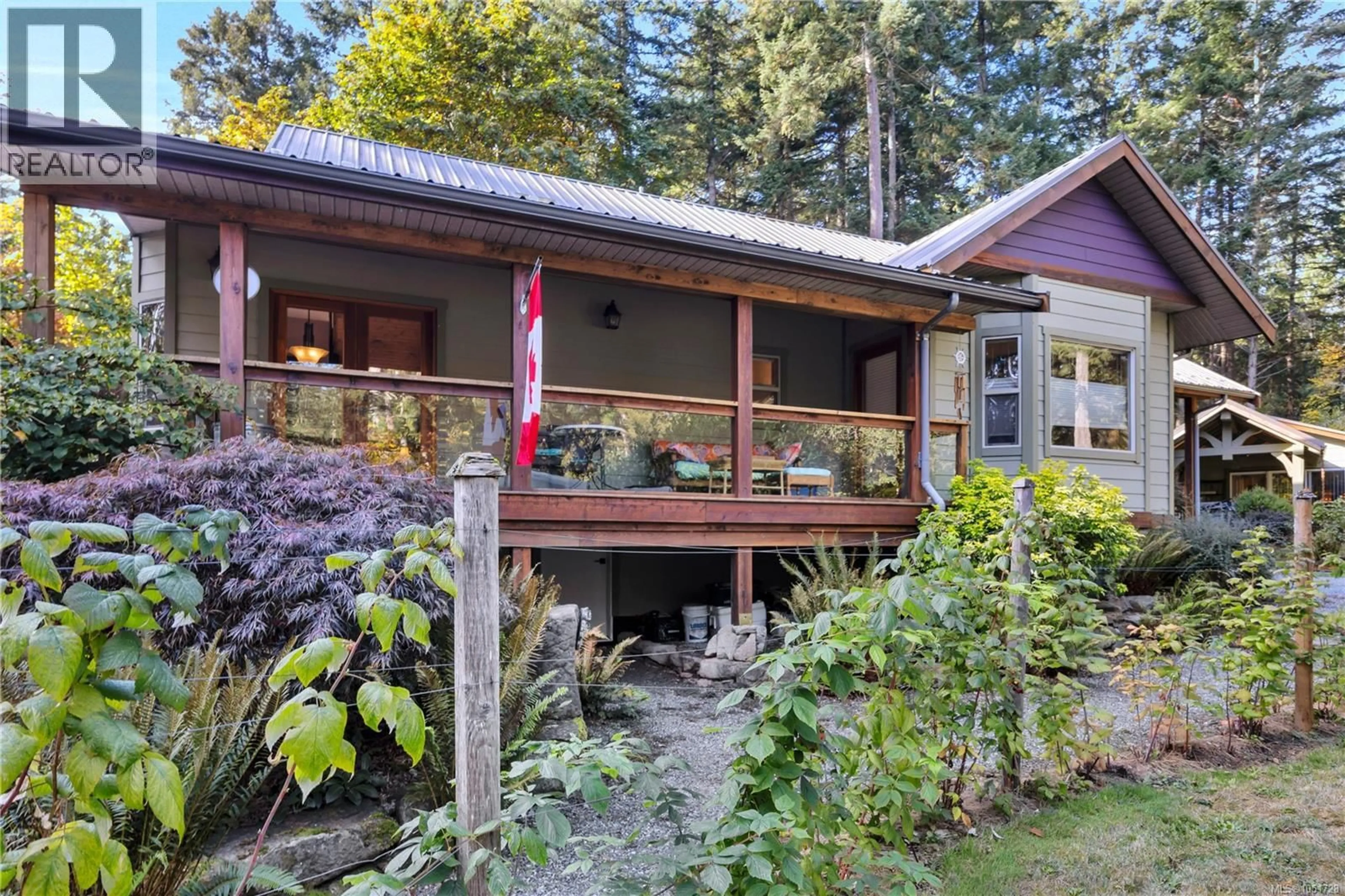 Patio, unknown for 2575 COHO DRIVE, Gabriola Island British Columbia V0R1X7
