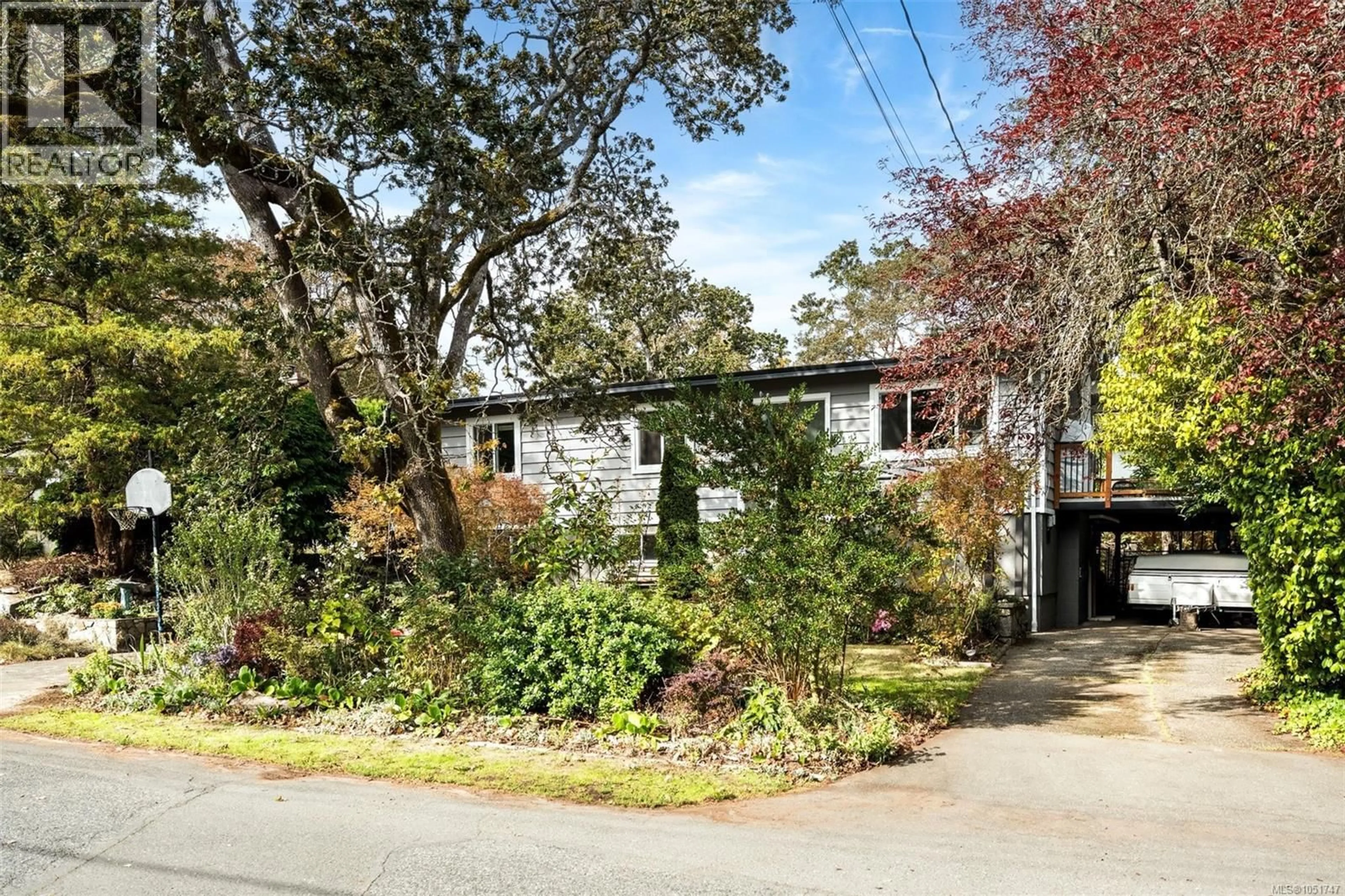 Unknown for 994 RIDGEWAY STREET, Saanich British Columbia V8X3C4