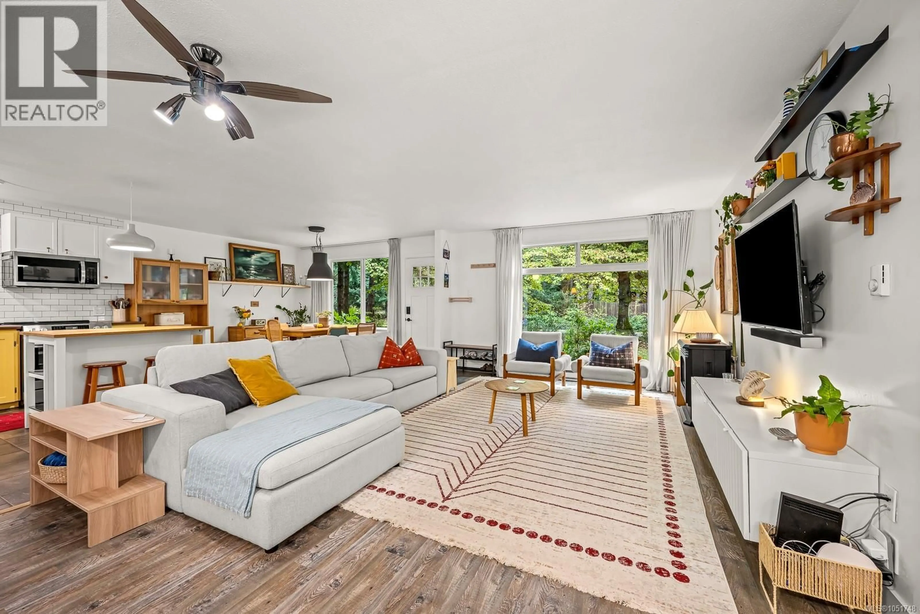 Living room with furniture, unknown for 1972 GREENWOOD CRESCENT, Comox British Columbia V9M4B1