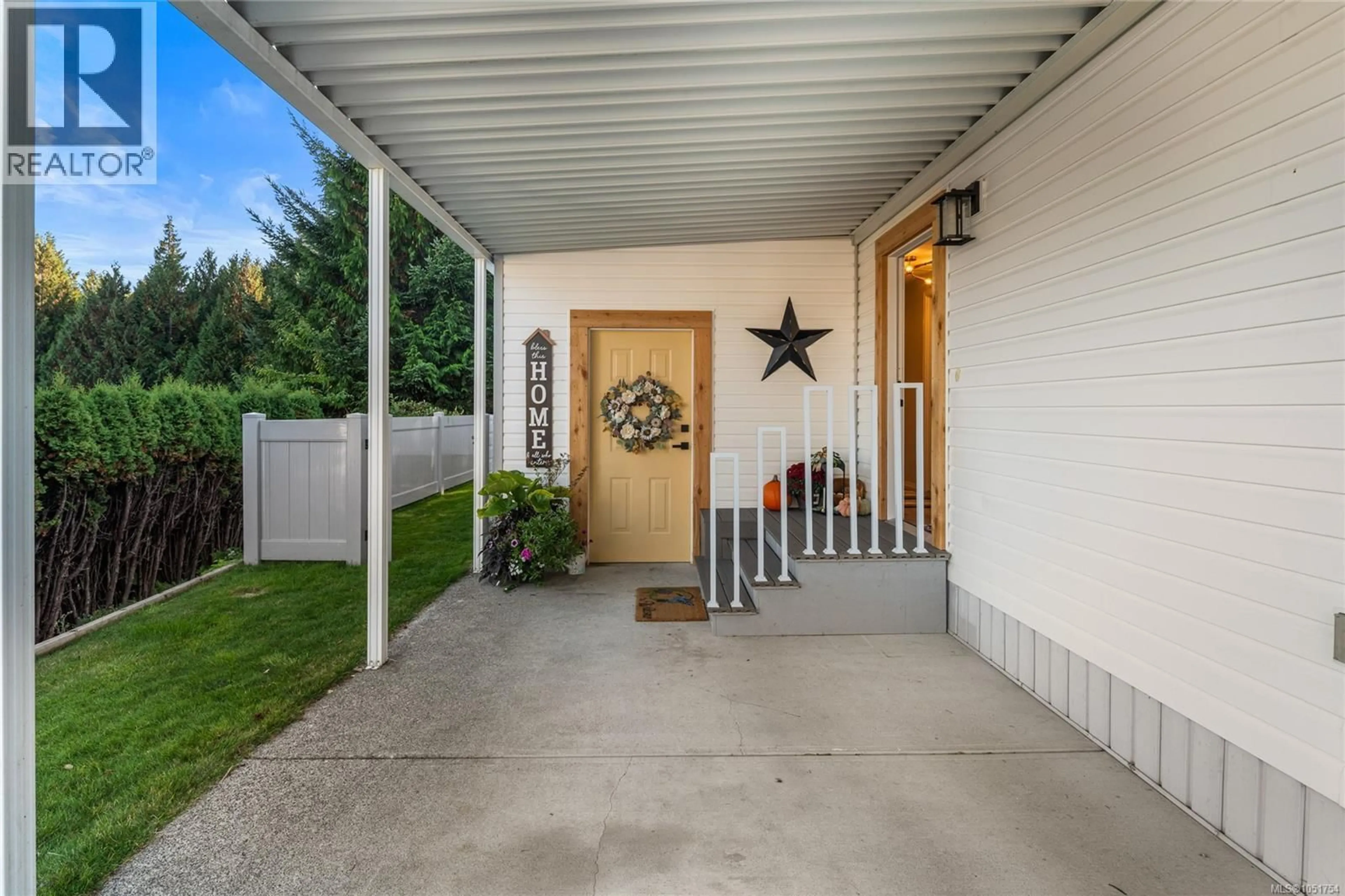 Indoor entryway for 46 - 1158 MORRELL CIRCLE, Nanaimo British Columbia V9R6K6