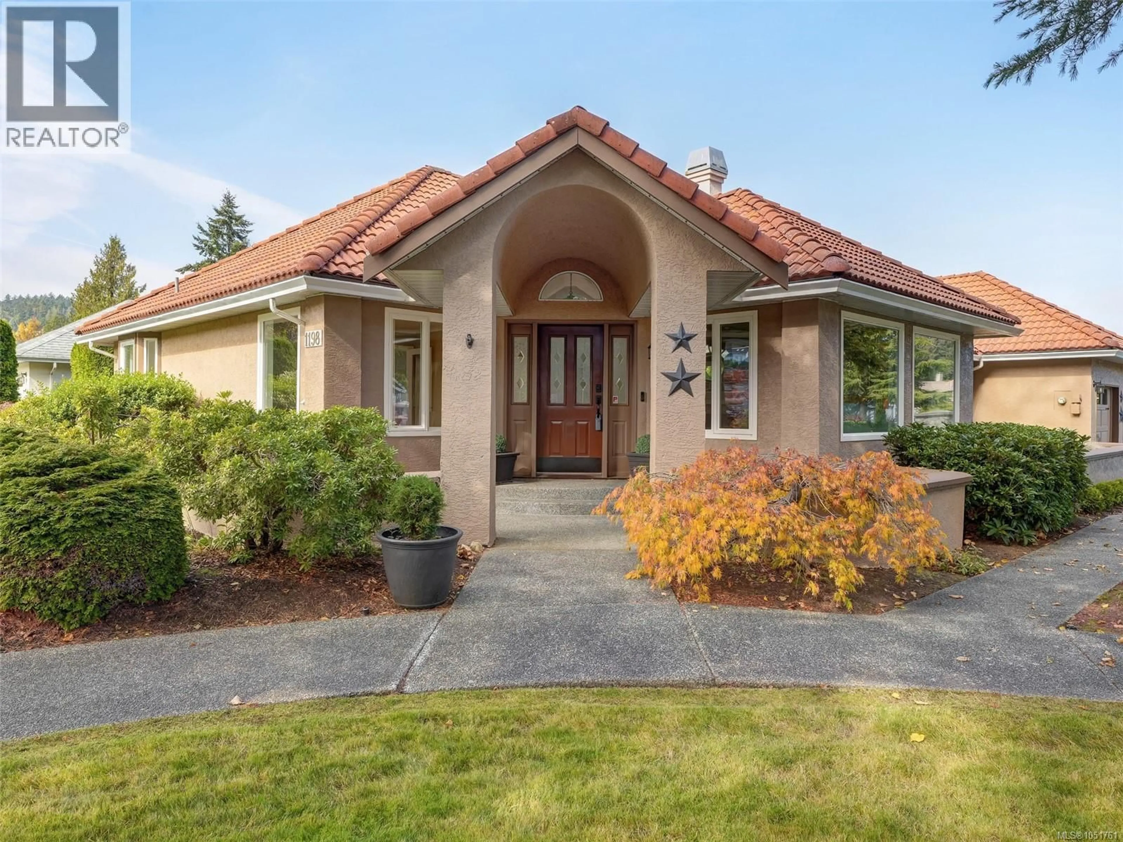 Home with brick exterior material, street for 1198 STONINGTON PLACE, Saanich British Columbia V8Y3B8
